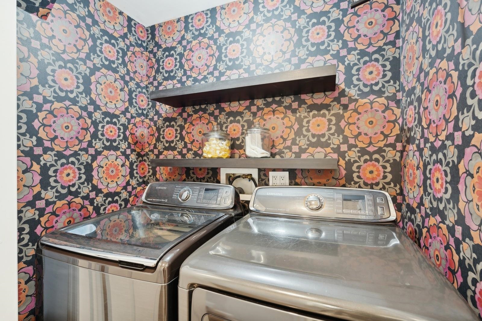 76 HACKENSACK PLANK RD