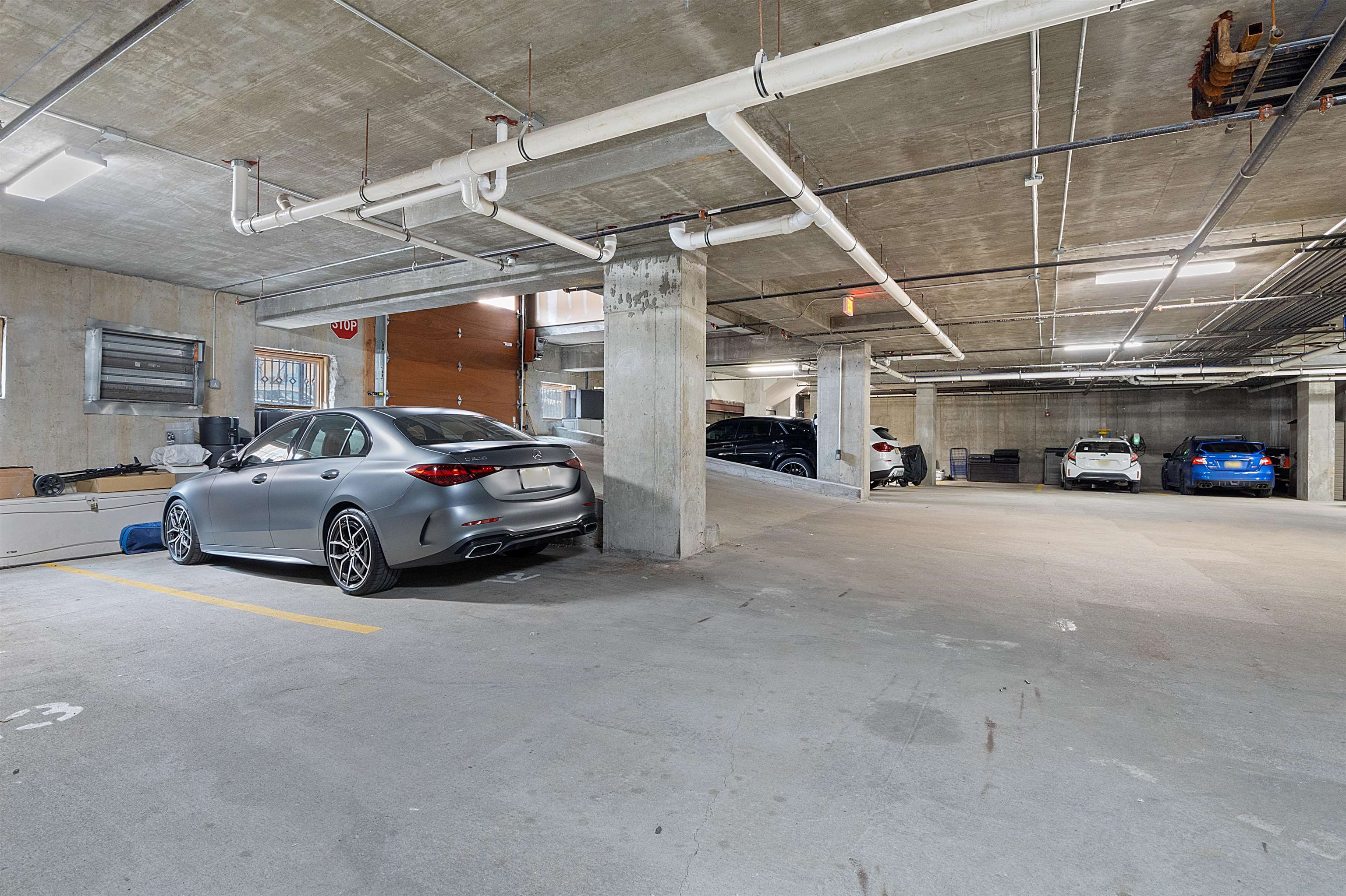 231 1ST ST Unit: 2G