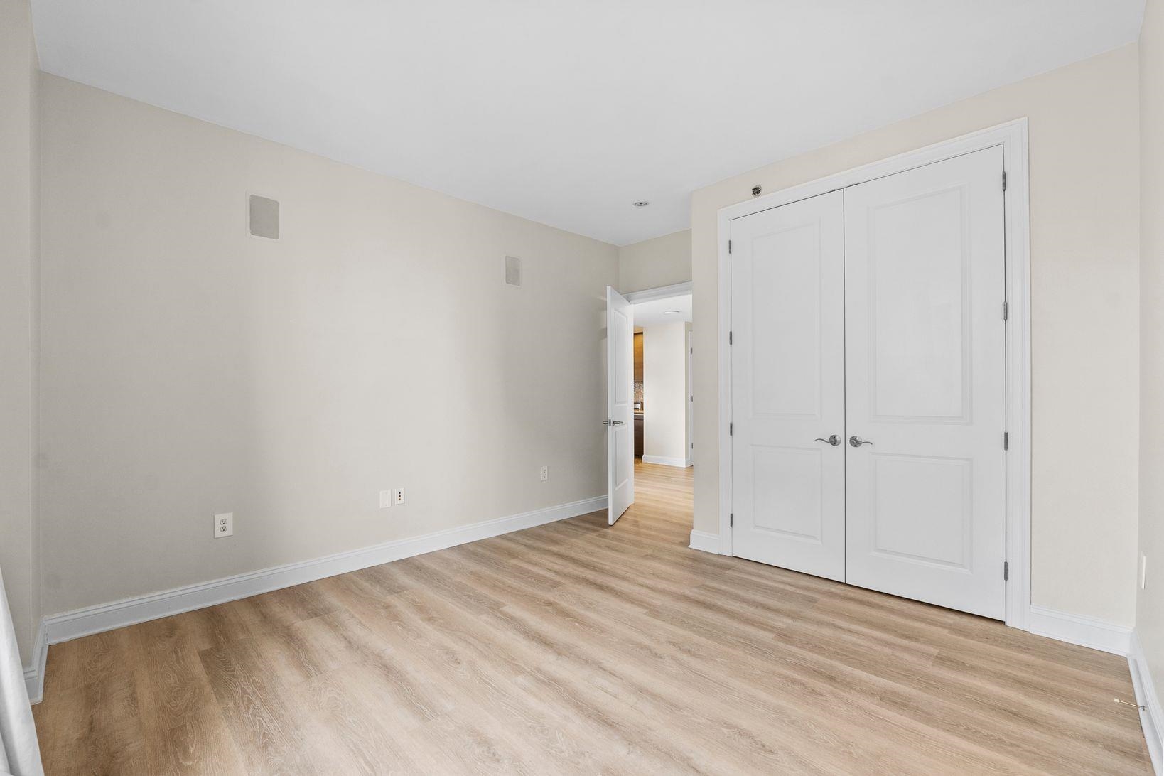 10 REGENT ST Unit: 606
