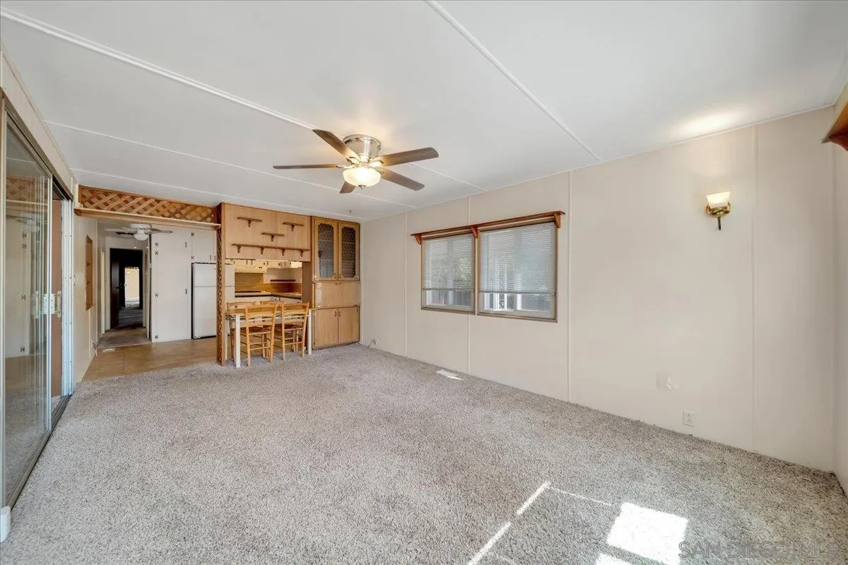 1285 E Washington Ave Unit 51