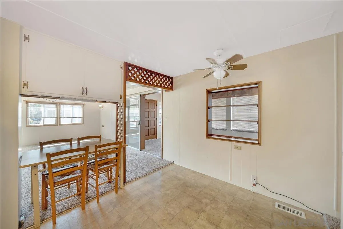 1285 E Washington Ave Unit 51