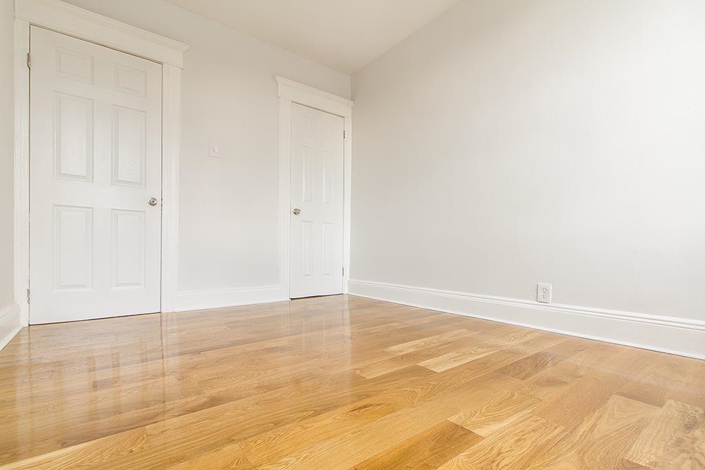 282 NEPTUNE AVE