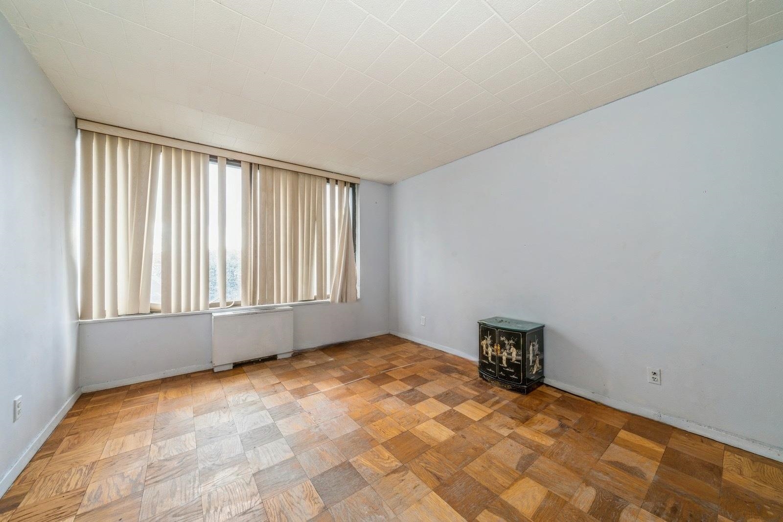 9060 PALISADE AVE Unit: 515