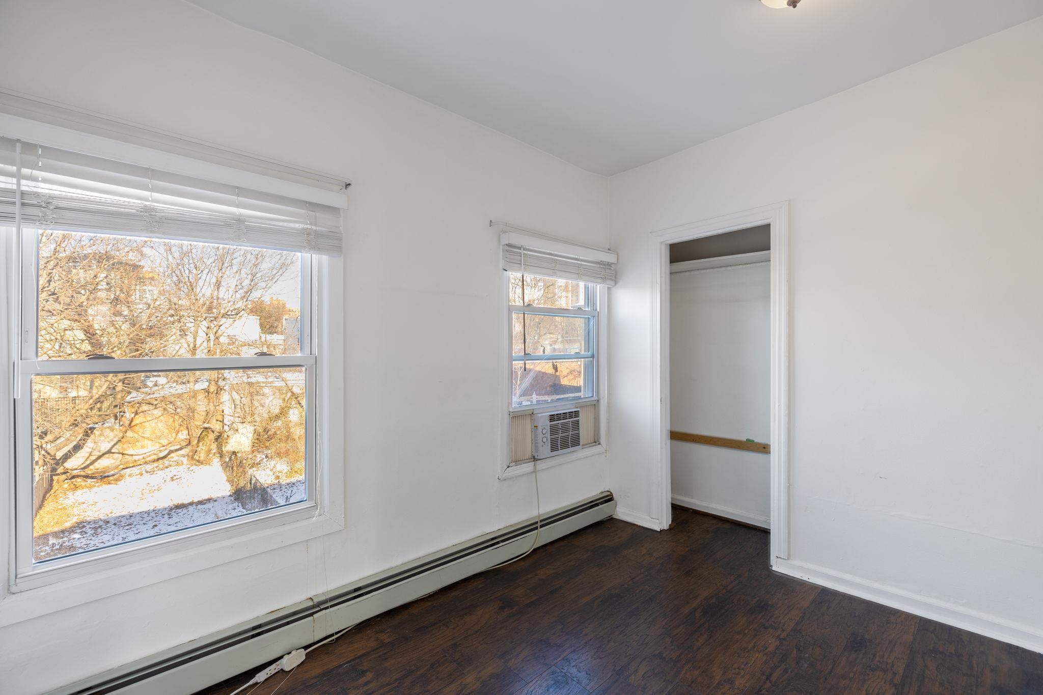 60 JEWETT AVE Unit: 2