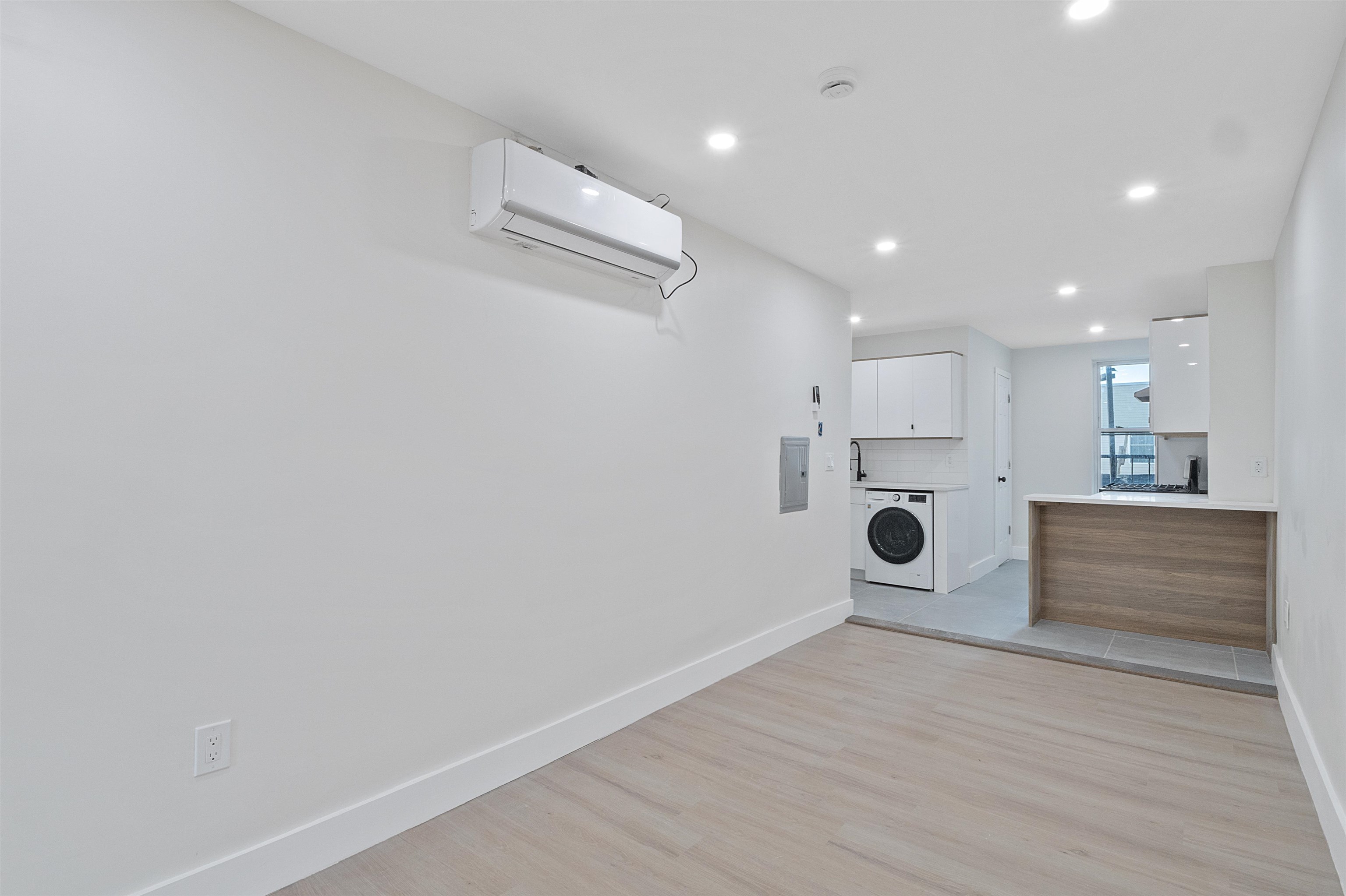 388 PALISADE AVE Unit: 5