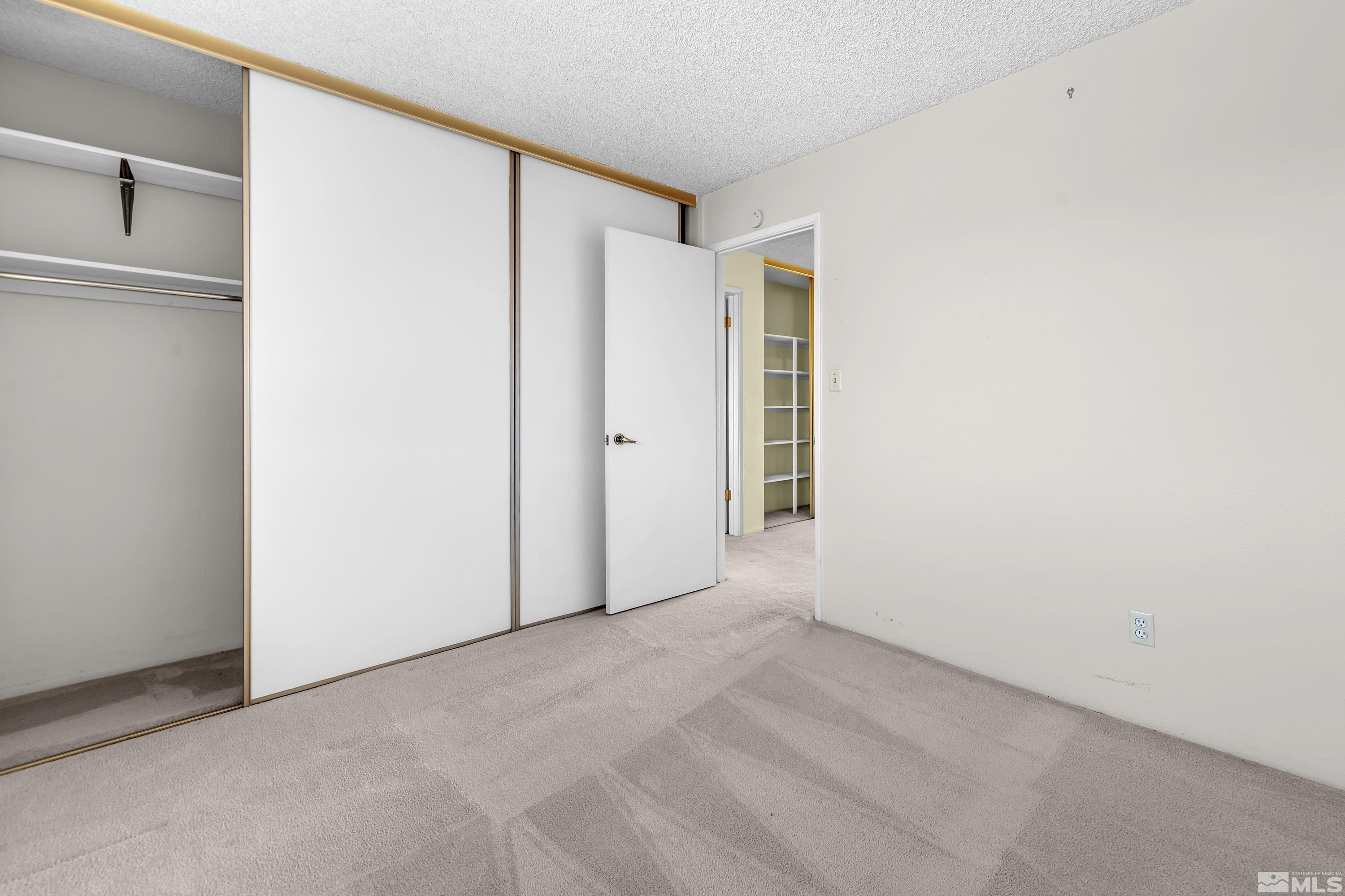 1539 Foster Drive