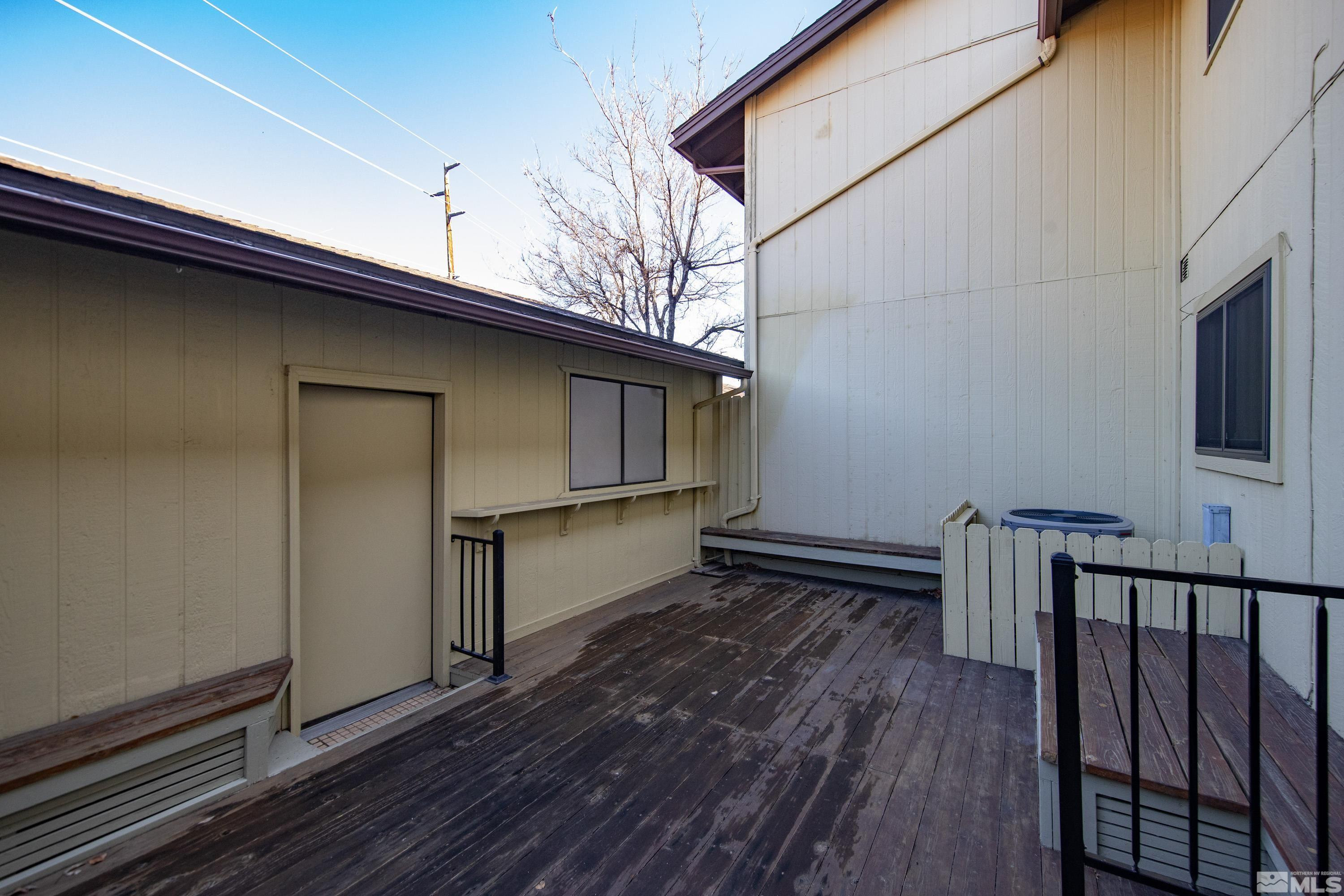 1539 Foster Drive