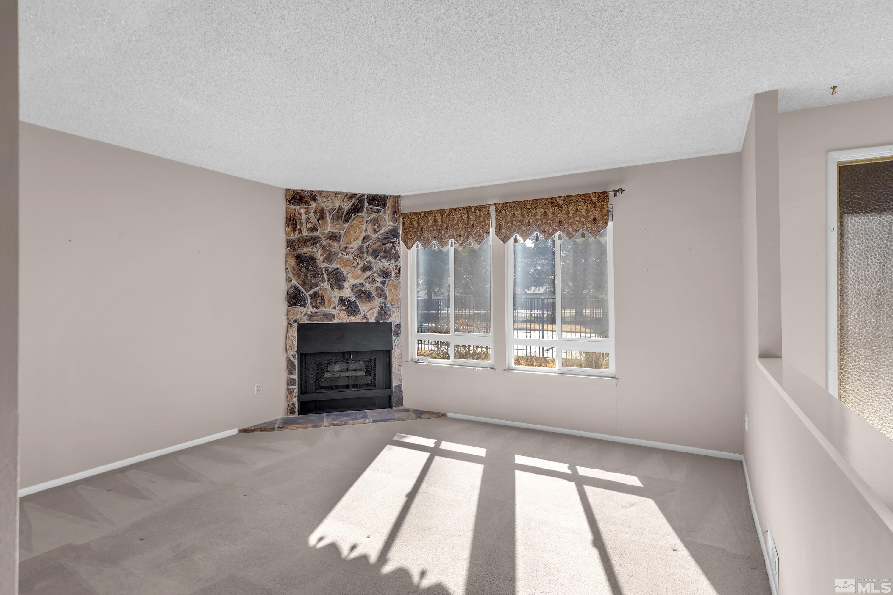 1539 Foster Drive