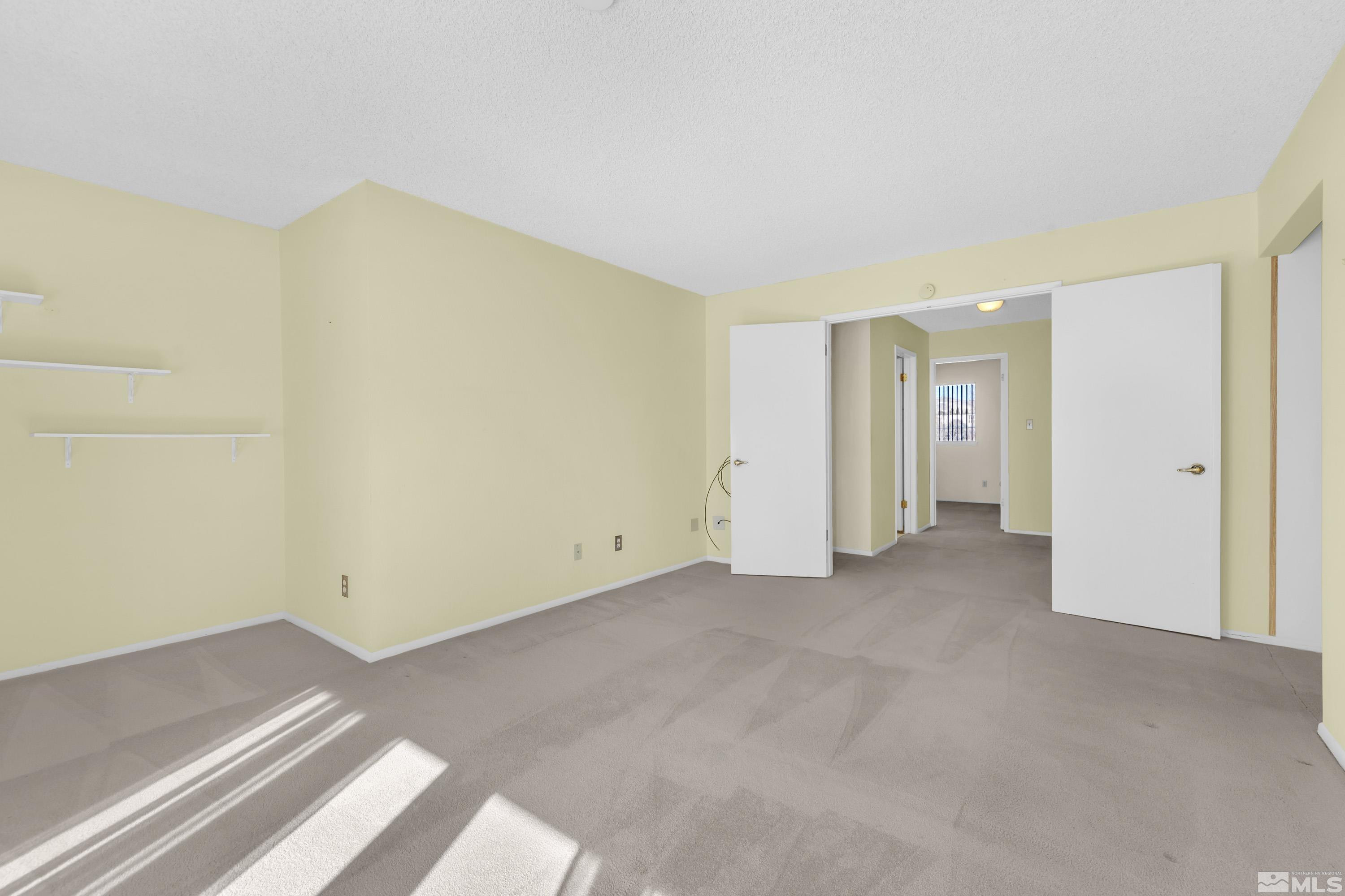 1539 Foster Drive