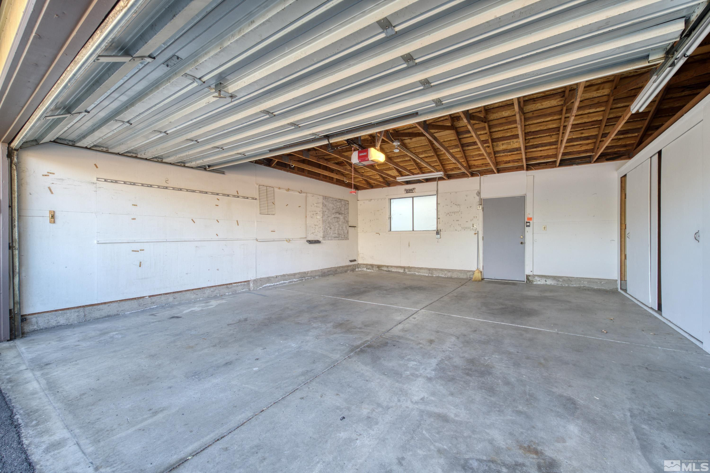 1539 Foster Drive