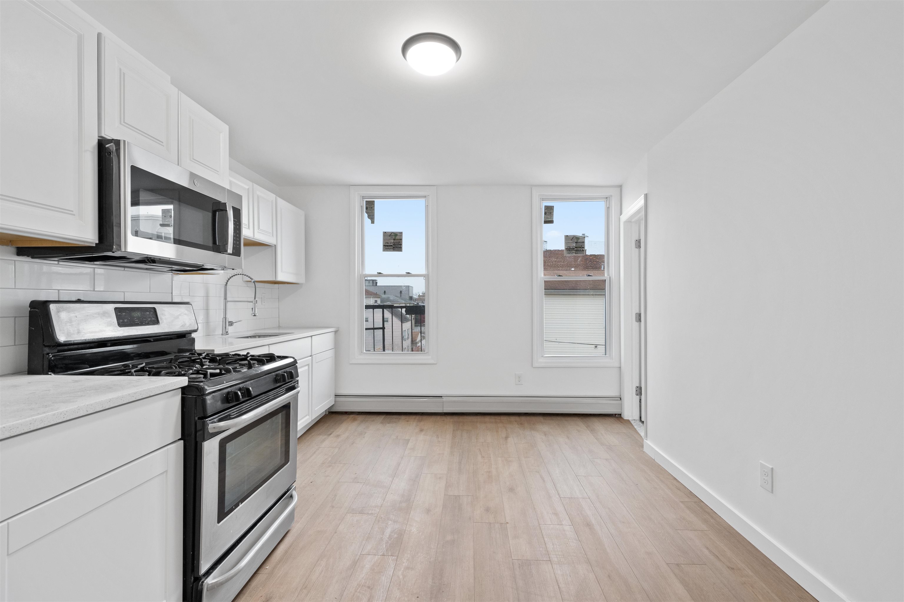 518 PATERSON PLANK RD Unit: 3