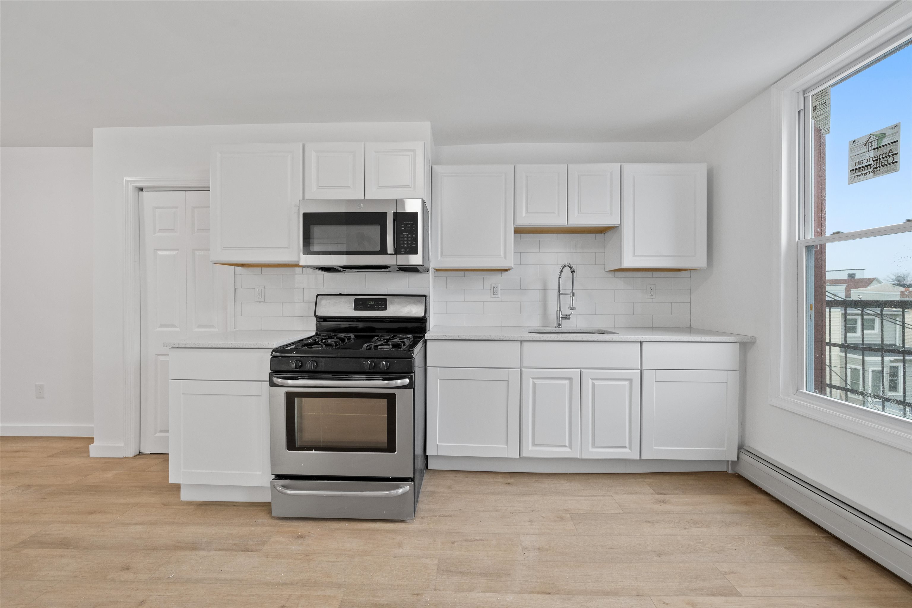 518 PATERSON PLANK RD Unit: 3