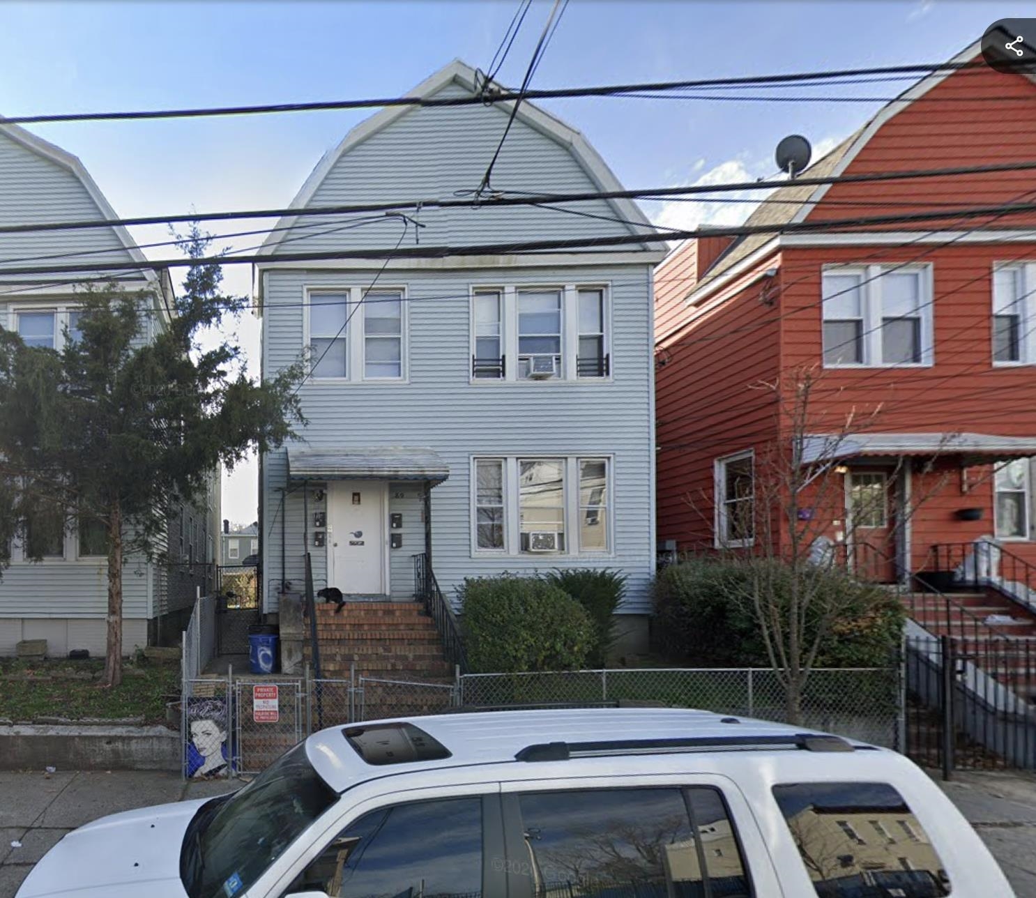 89 VAN NOSTRAND AVE