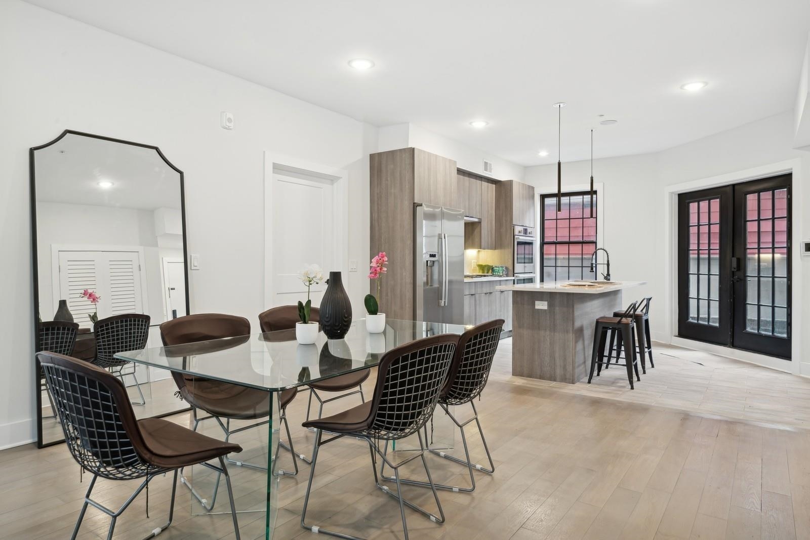 122-124 NEW YORK AVE Unit: 201