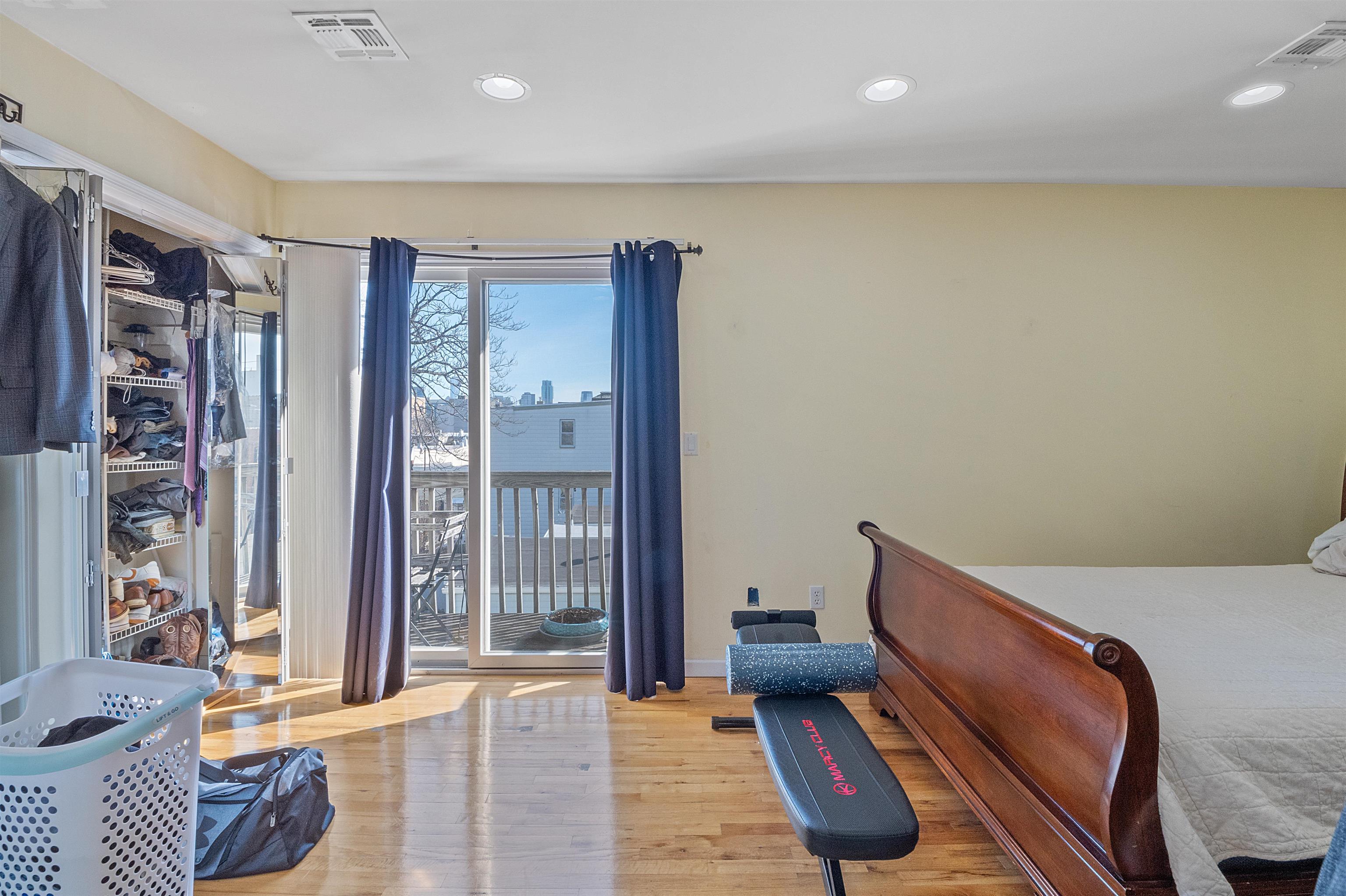 82 TUERS AVE
