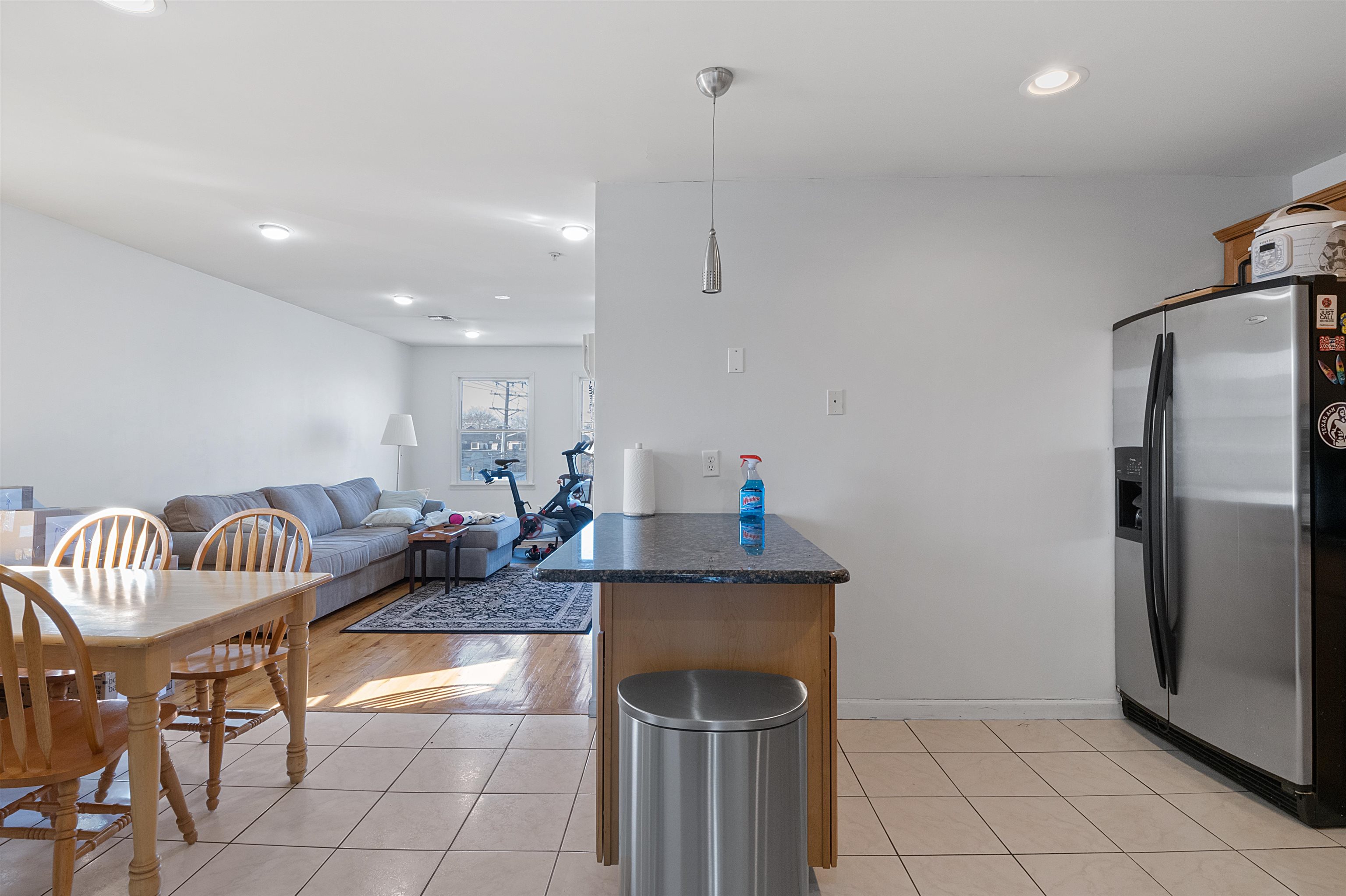 82 TUERS AVE
