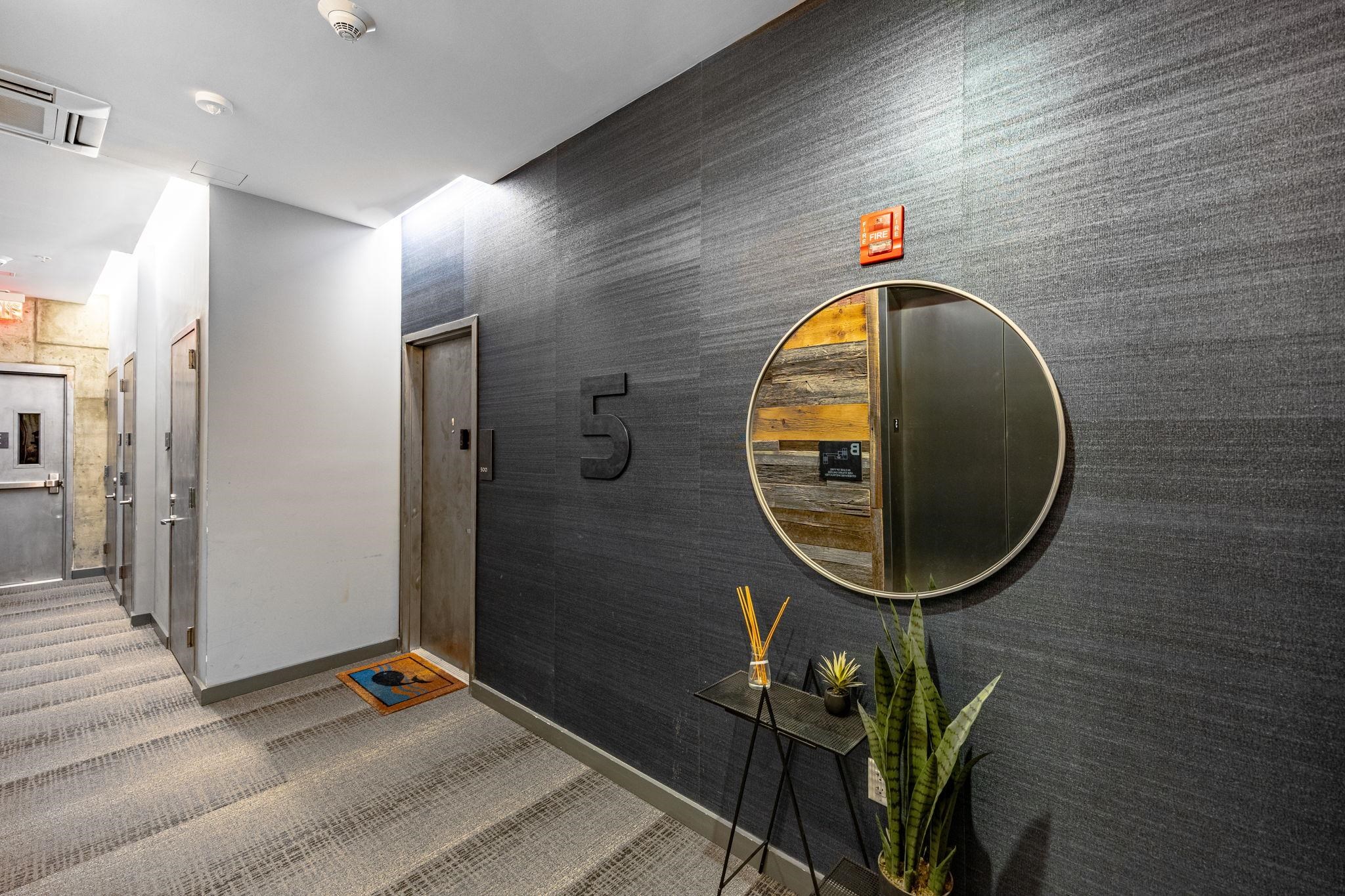 1410 GRAND ST Unit: 500