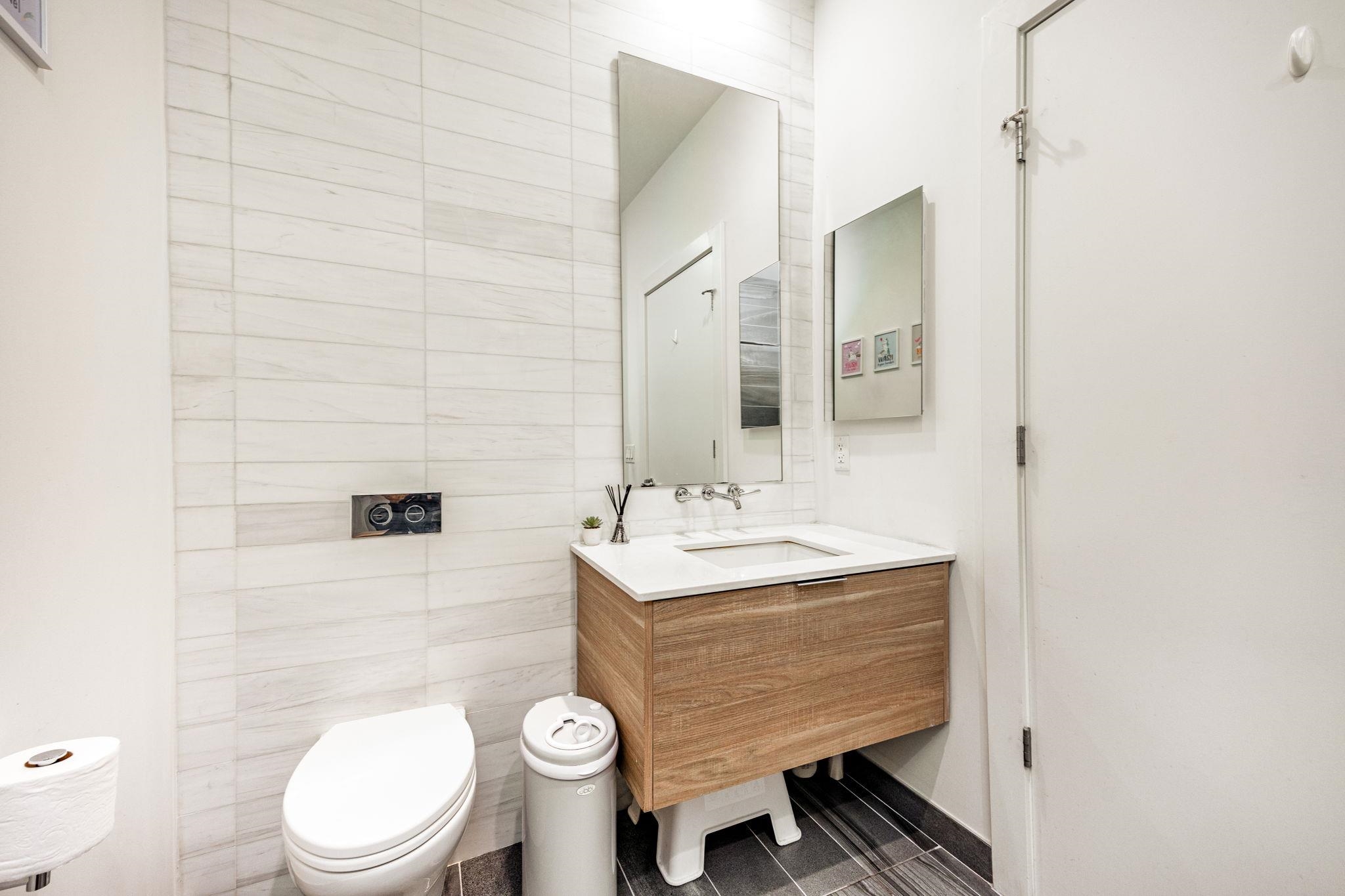 1410 GRAND ST Unit: 500