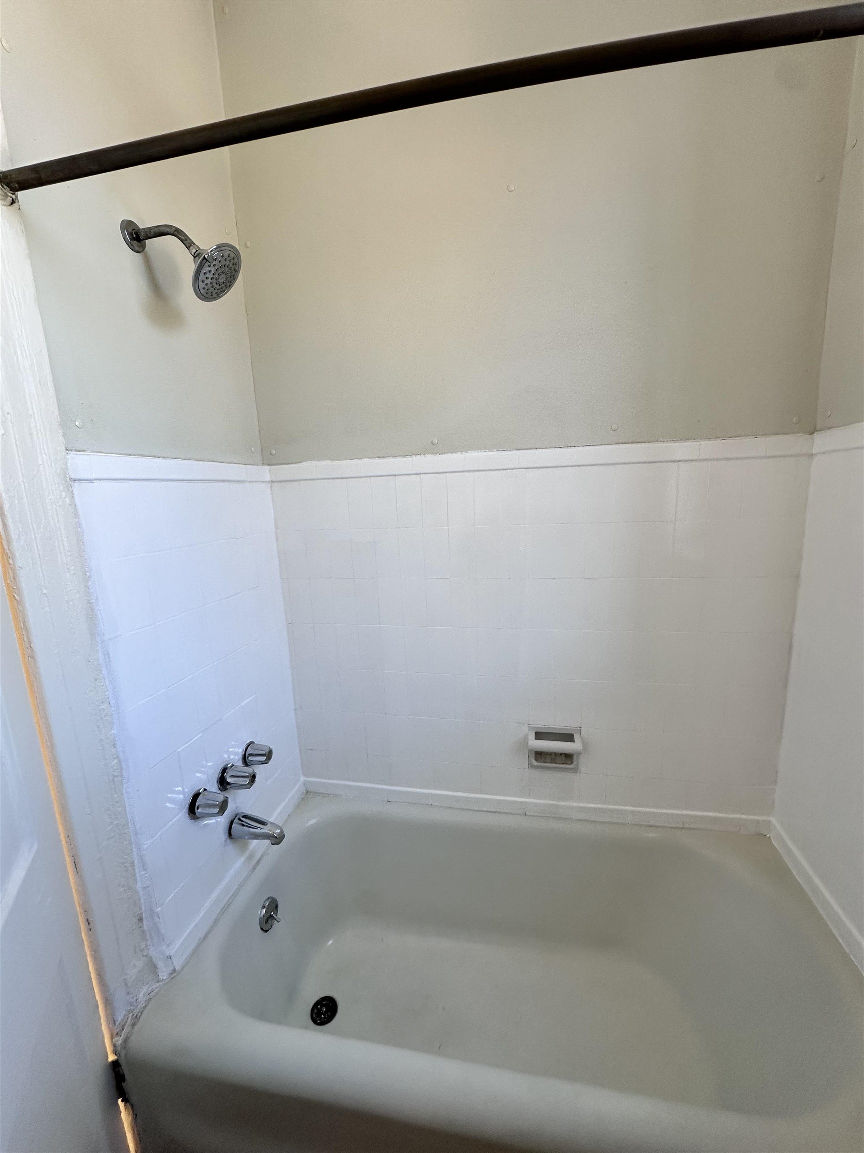 230 SEAVIEW AVE Unit: 5