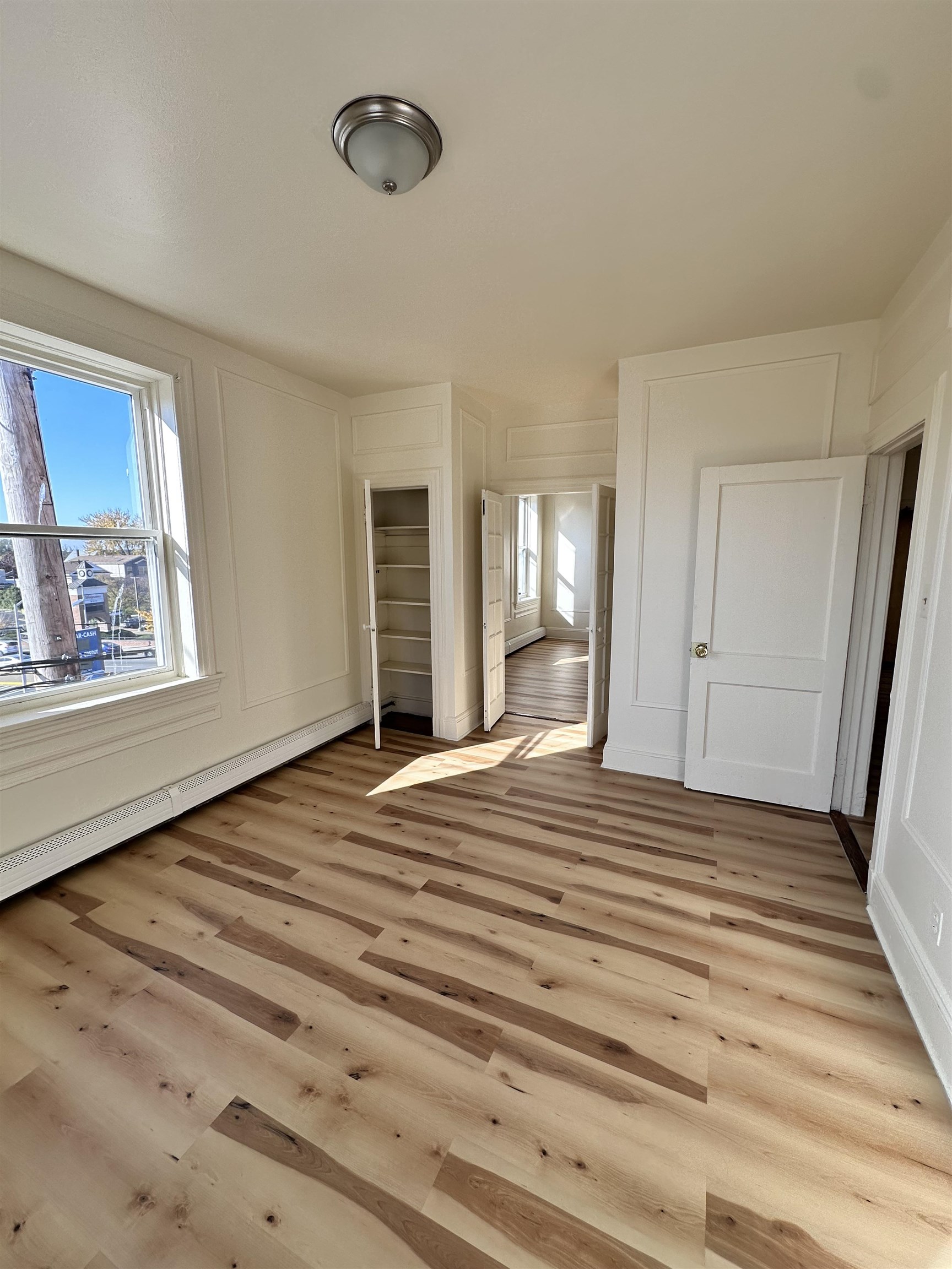 230 SEAVIEW AVE Unit: 5