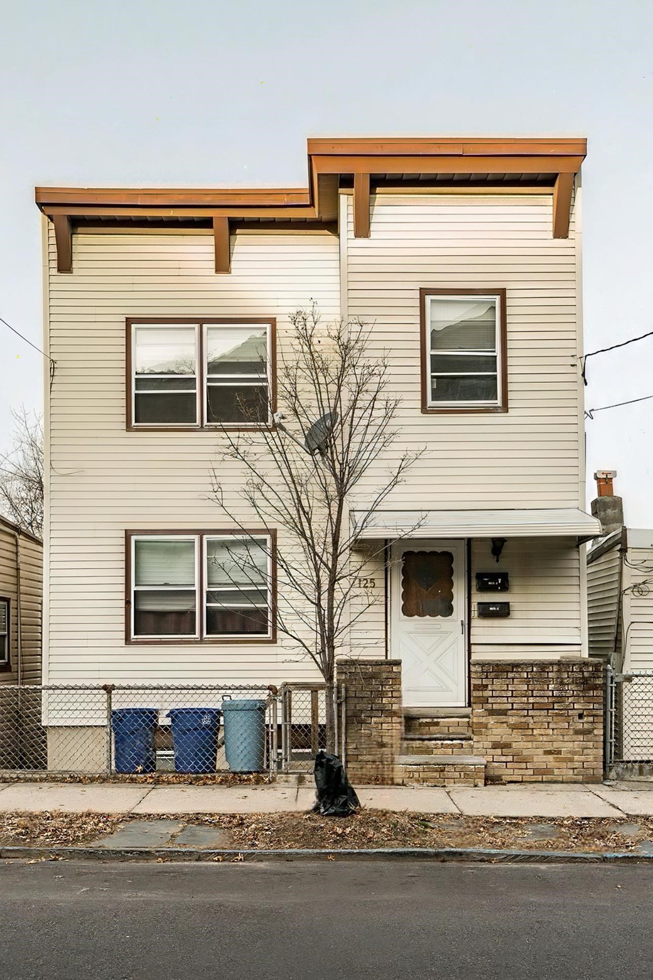 125 TERRACE AVE