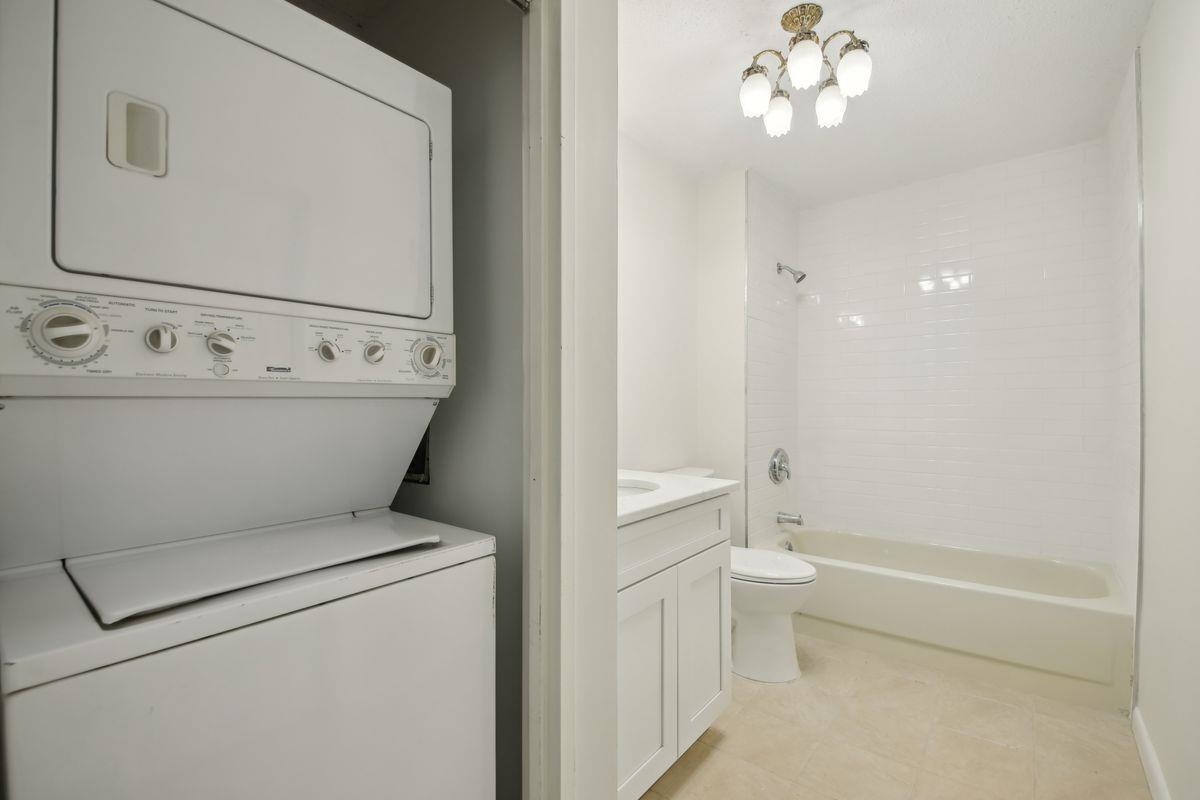 2138 HARMON COVE TOWER Unit: 2138
