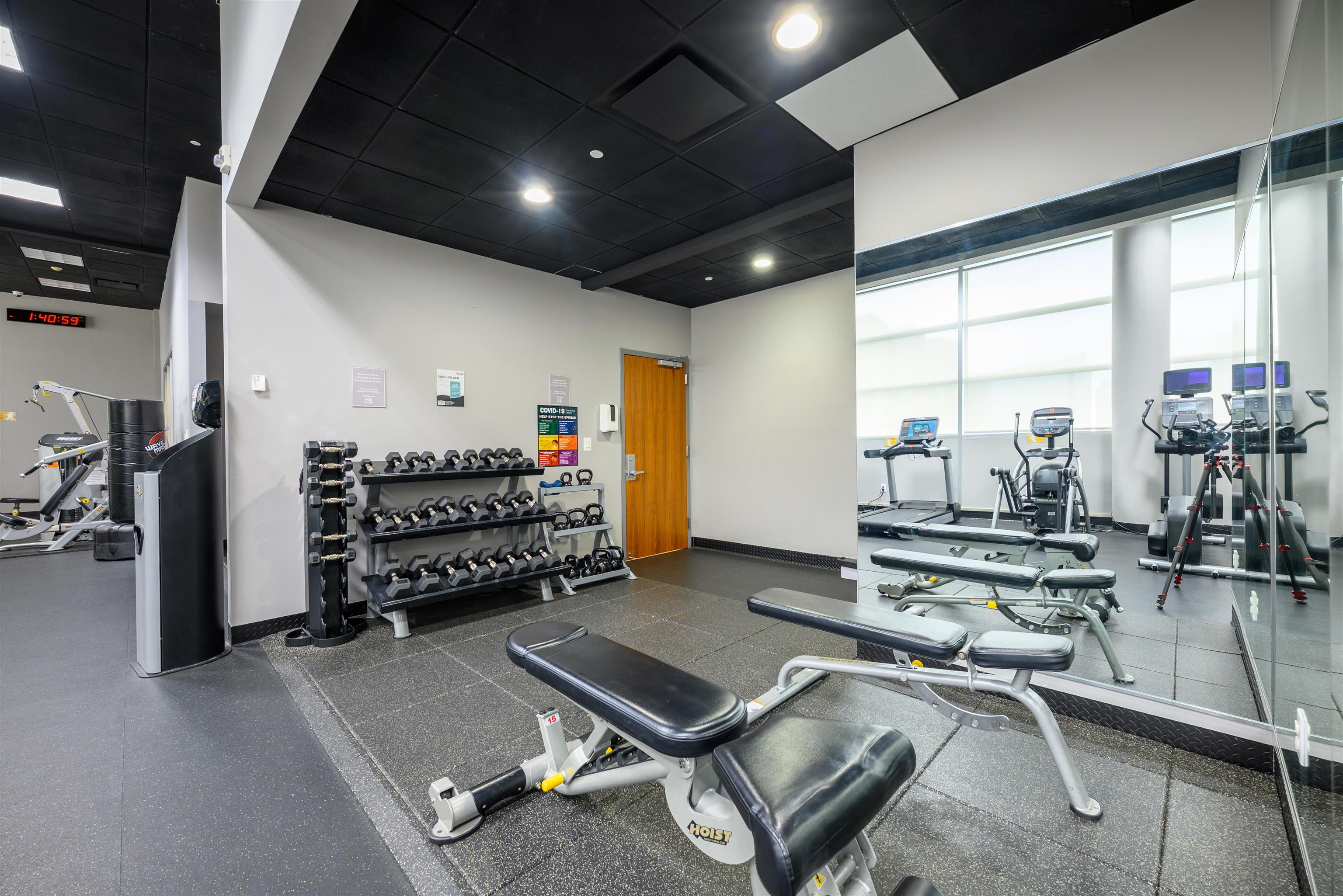 20 NEWPORT PARKWAY Unit: 2106