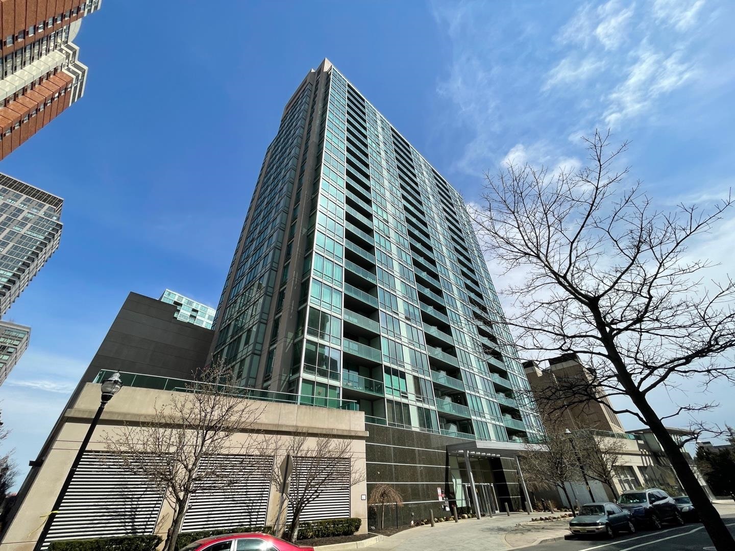20 NEWPORT PARKWAY Unit: 2106