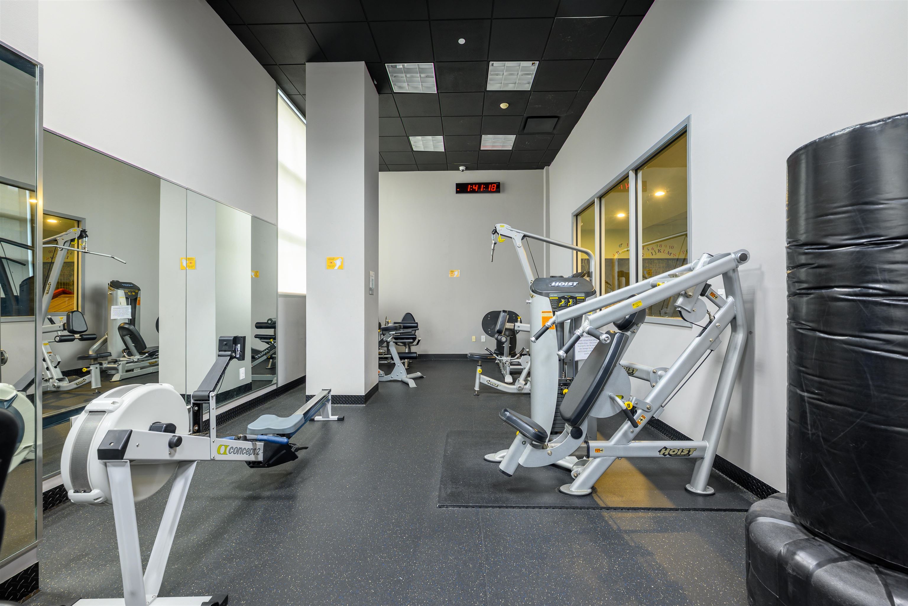 20 NEWPORT PARKWAY Unit: 2106