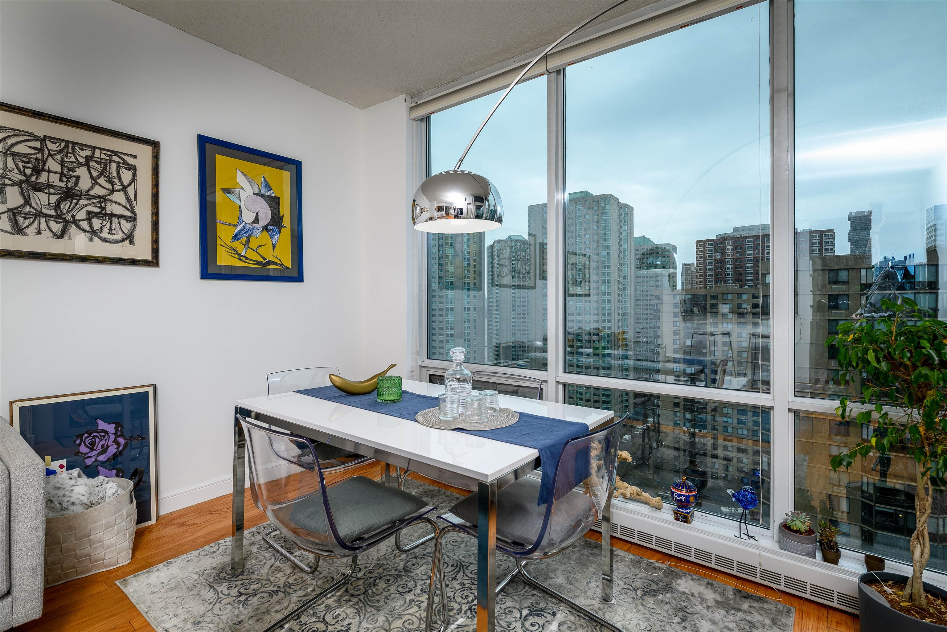 20 NEWPORT PARKWAY Unit: 2106