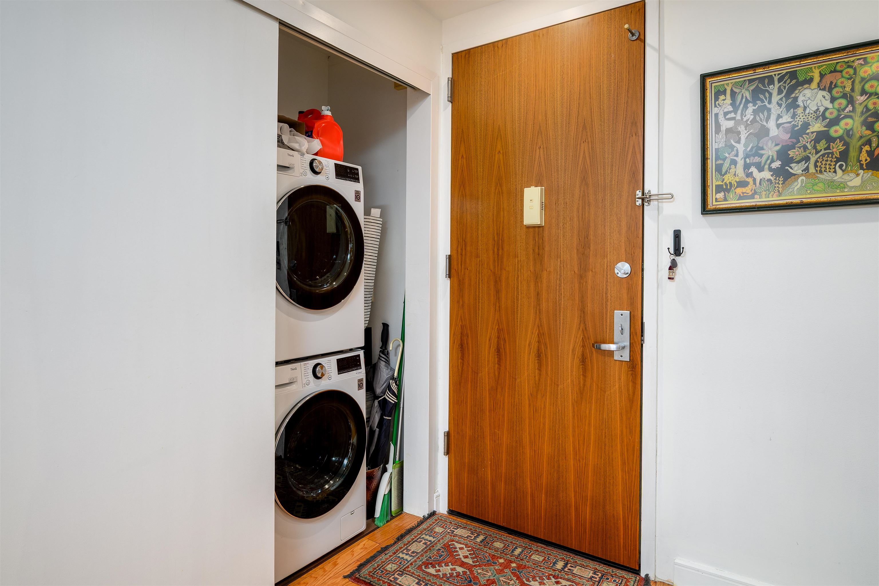 20 NEWPORT PARKWAY Unit: 2106