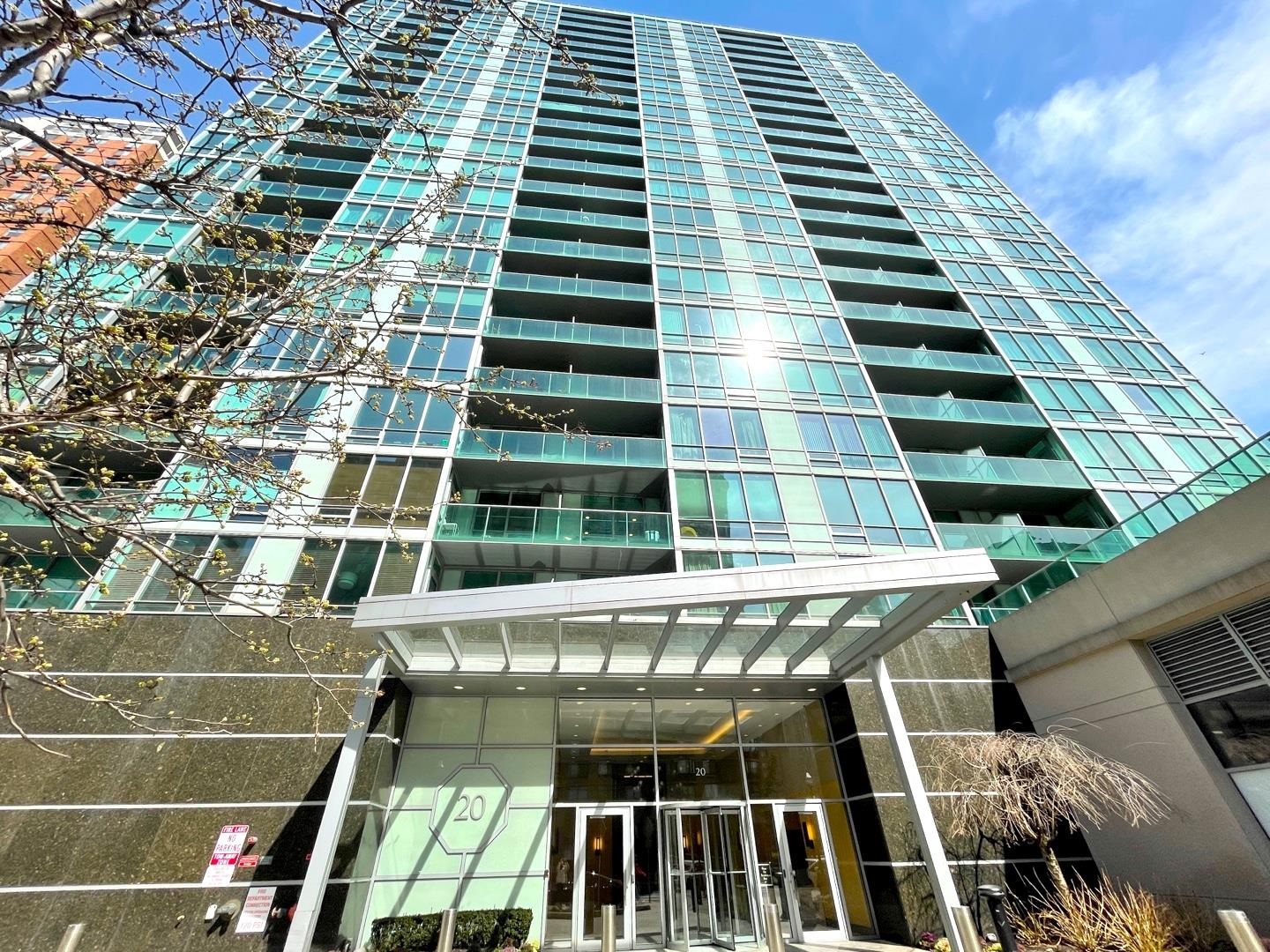 20 NEWPORT PARKWAY Unit: 2106