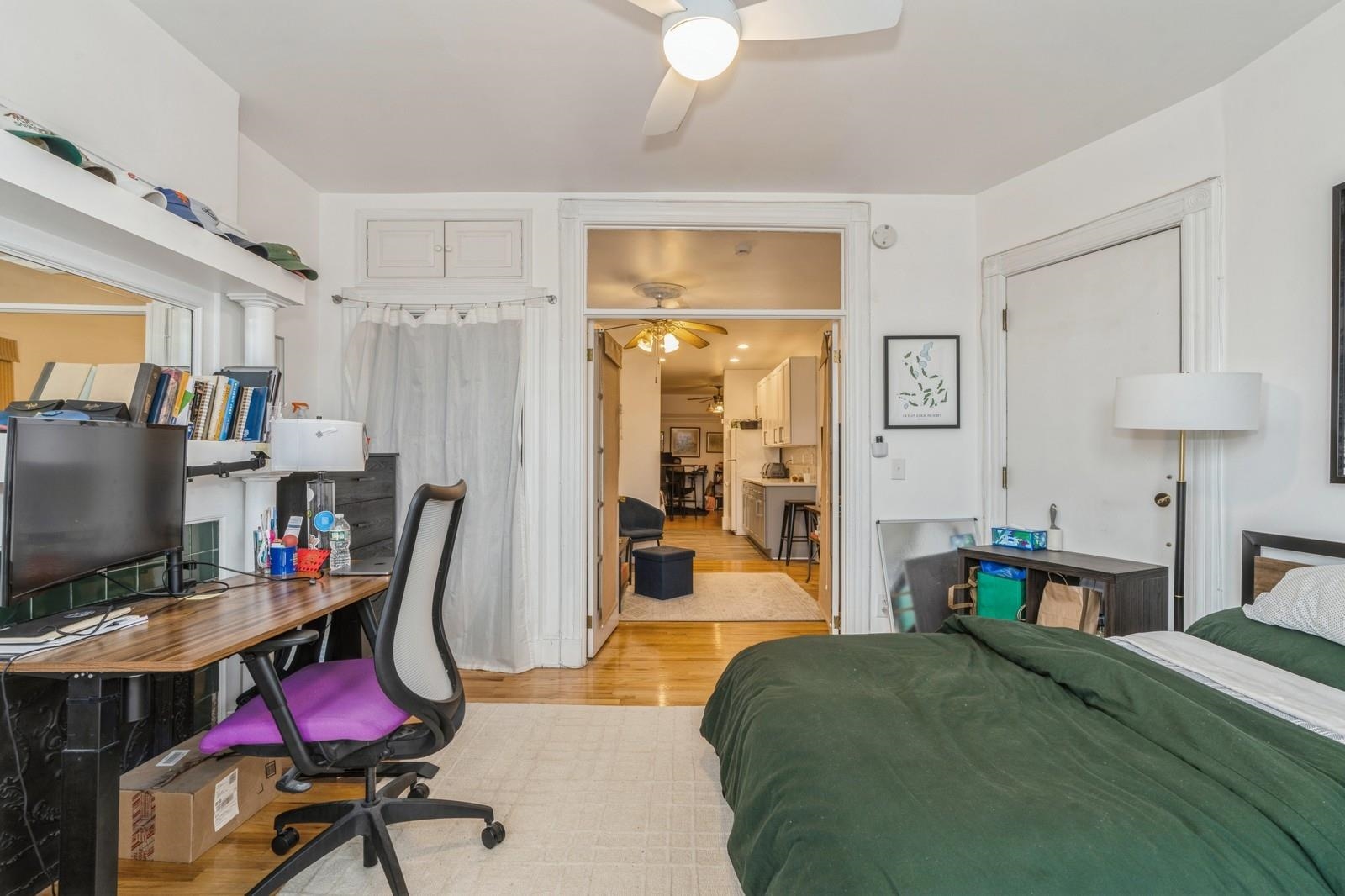 1110 PARK AVE Unit: 3L