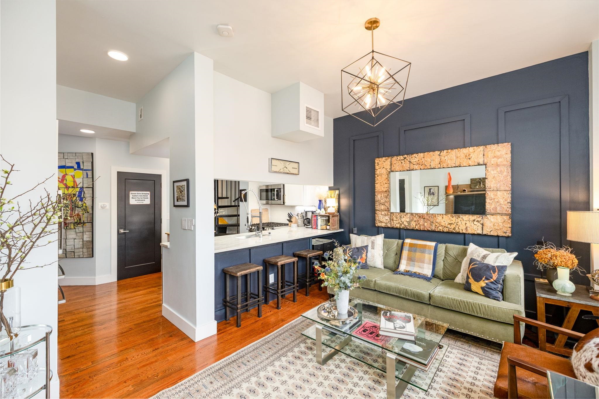 341 MONMOUTH ST Unit: 405D