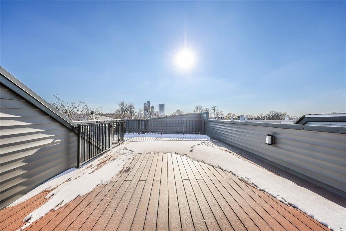 92 ZABRISKIE ST Unit: 2