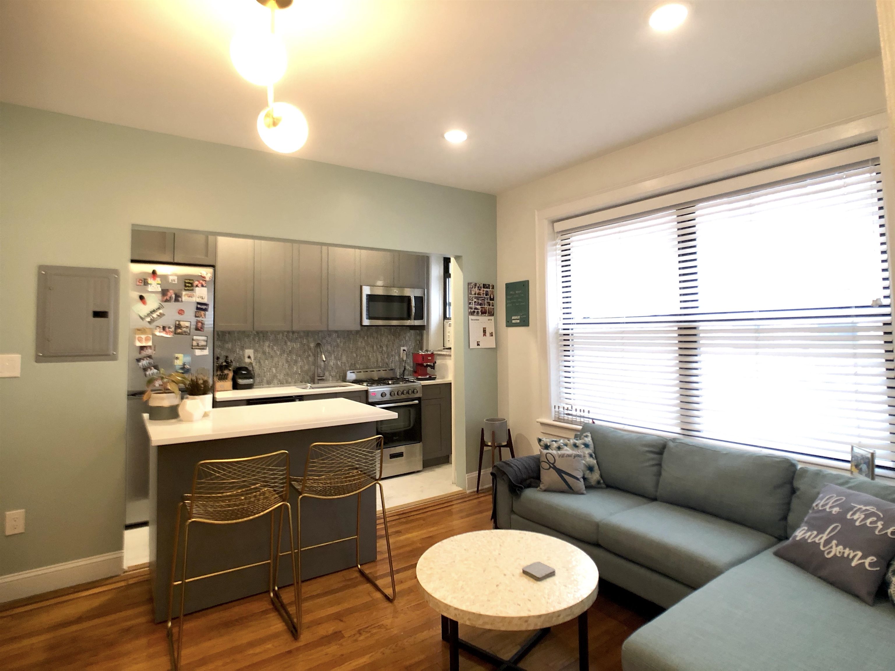56 GLENWOOD AVE Unit: 42