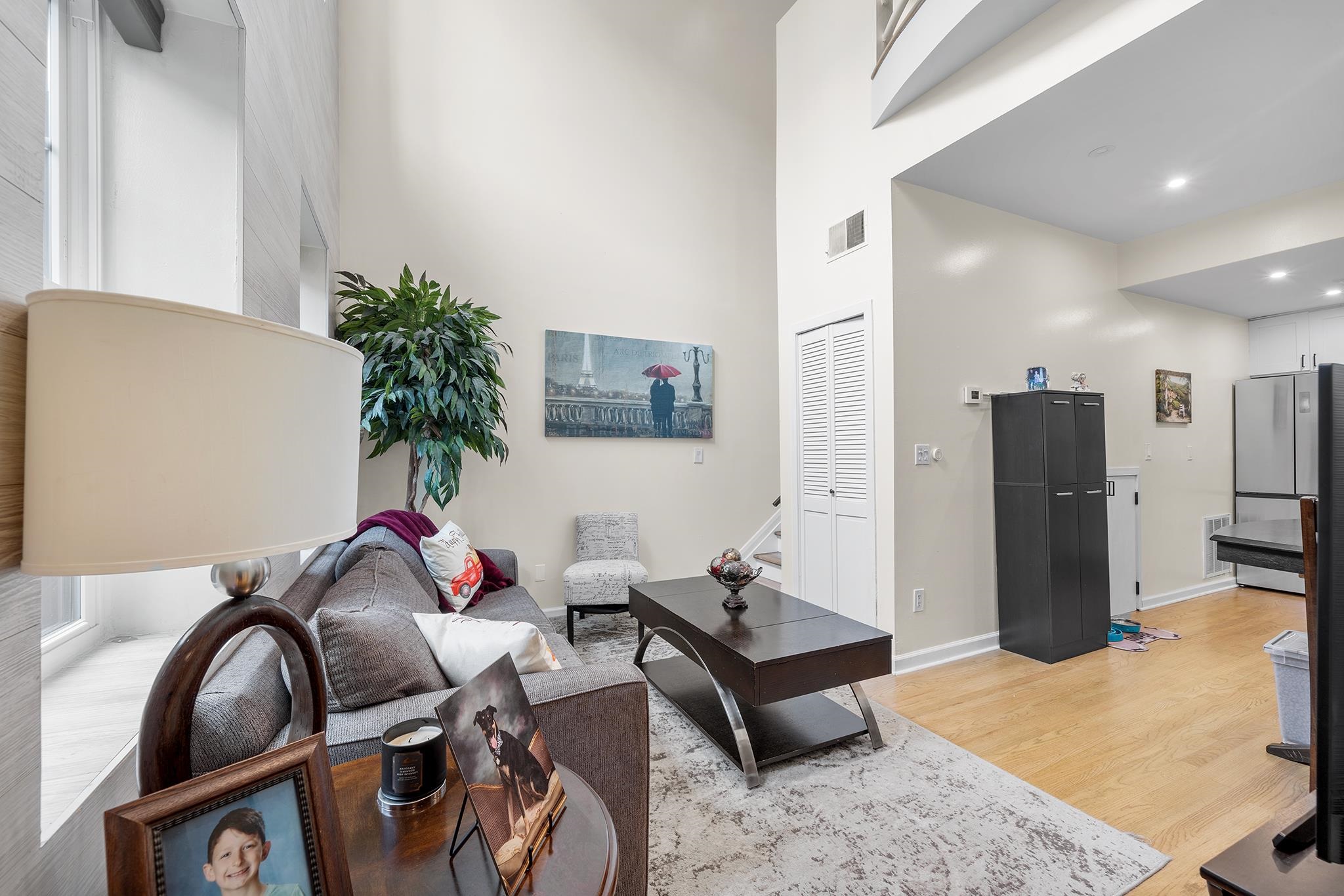 1125 WASHINGTON ST Unit: 1F