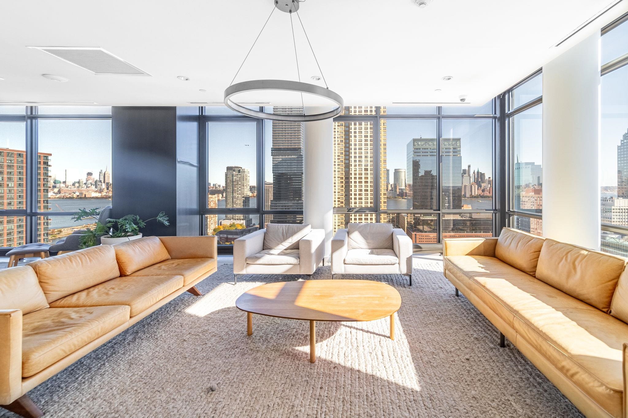 10 PROVOST ST Unit: 2507