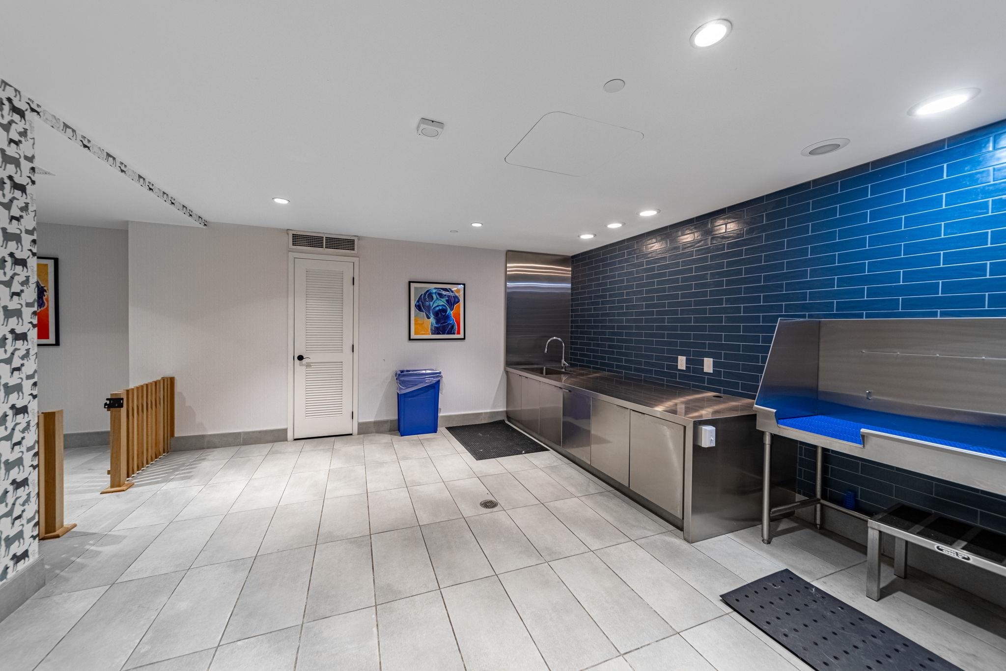 10 PROVOST ST Unit: 2507