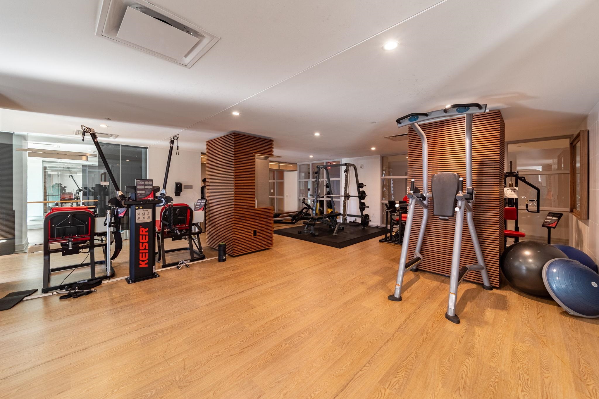 10 PROVOST ST Unit: 2507