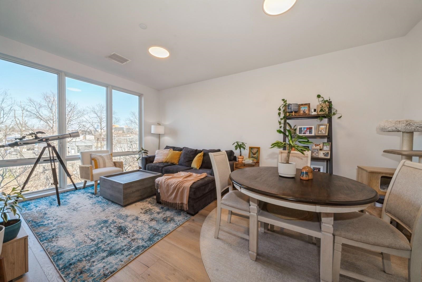 348 BALDWIN AVE Unit: 306