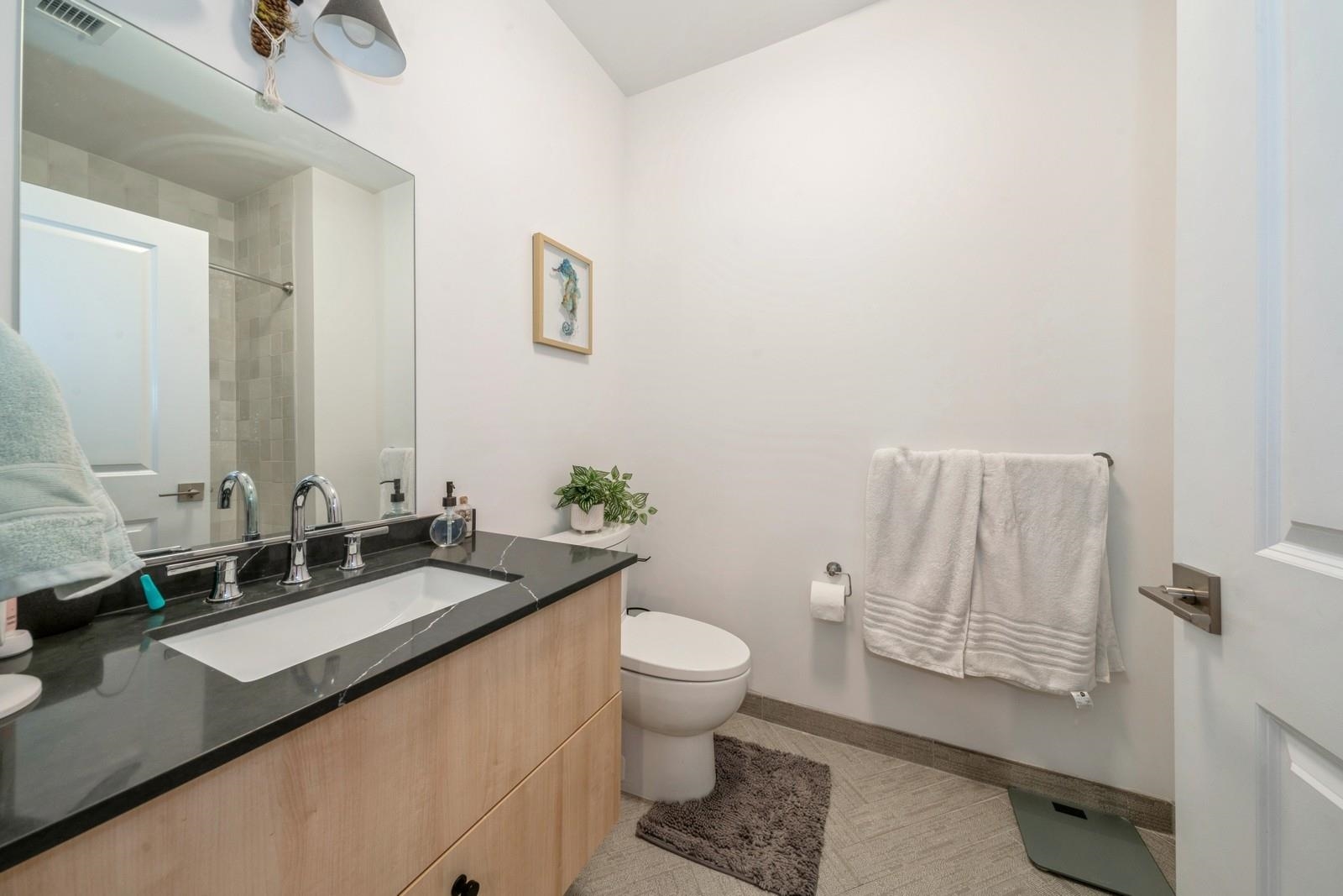 348 BALDWIN AVE Unit: 306