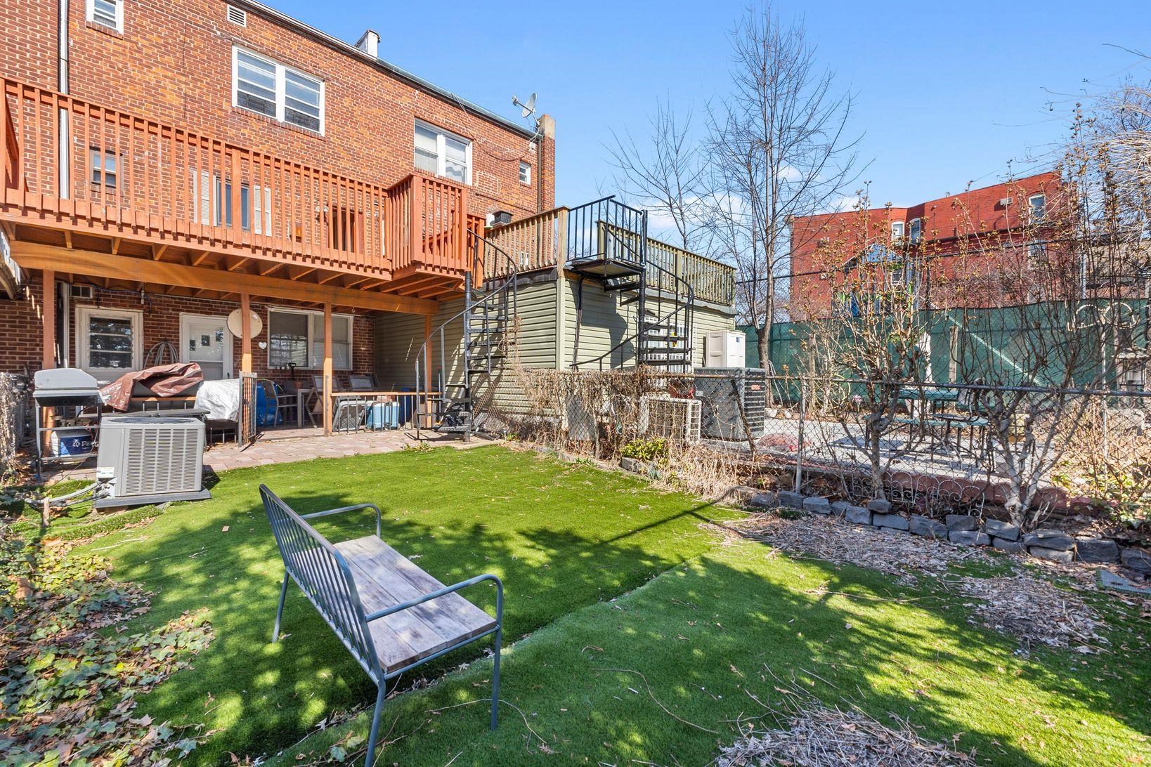 86 PALISADE AVE Unit: Apt 2