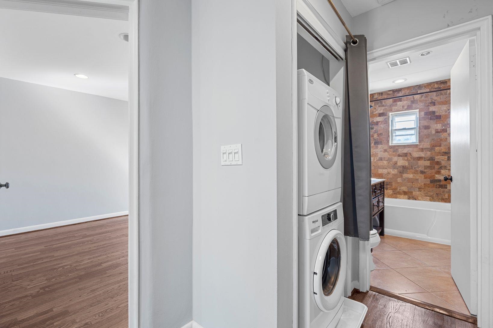 86 PALISADE AVE Unit: Apt 2