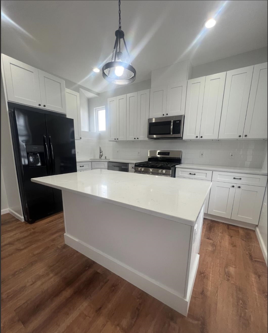 262 MAPLE ST Unit: 2F