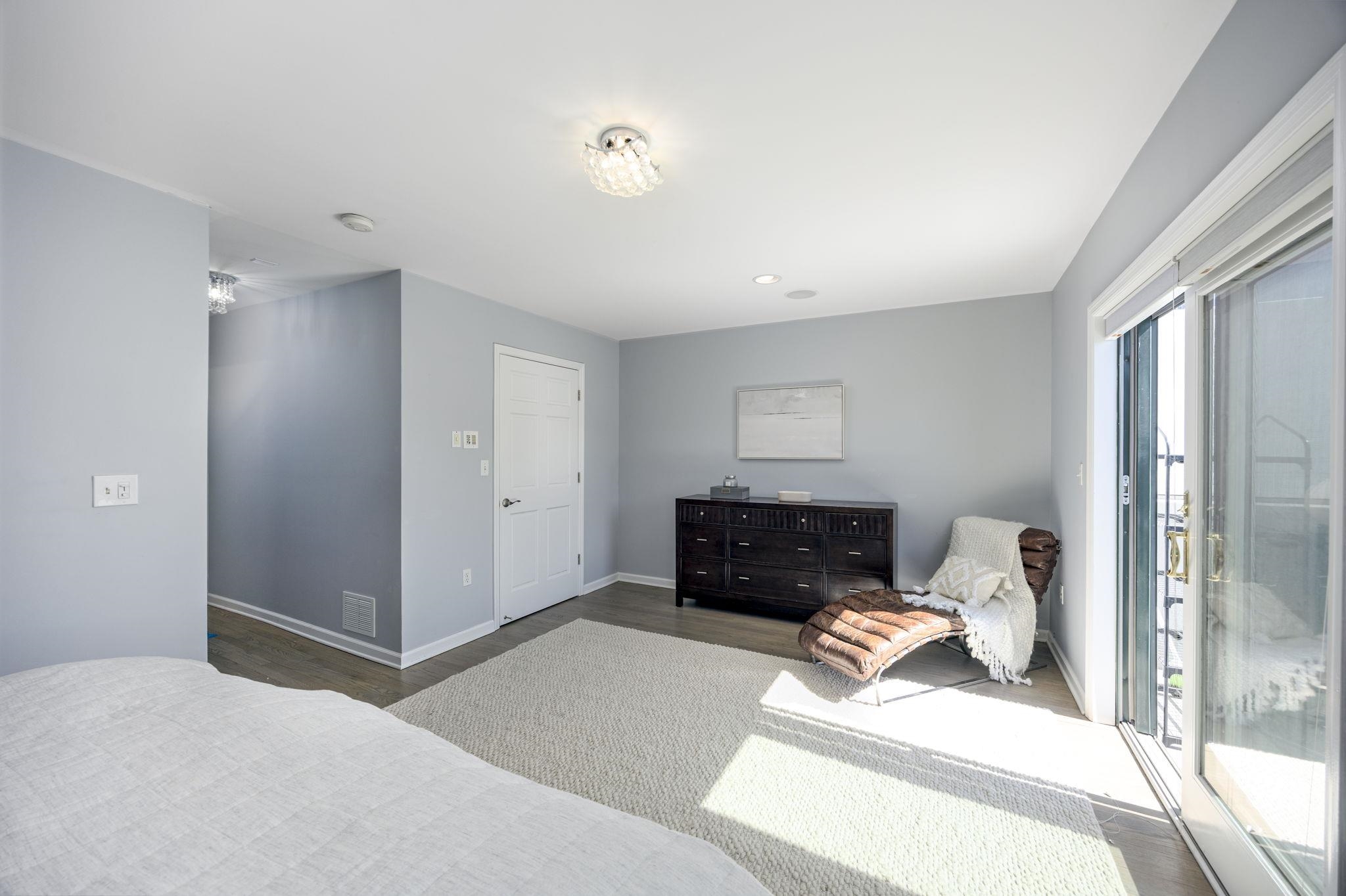 319 1ST ST Unit: 108