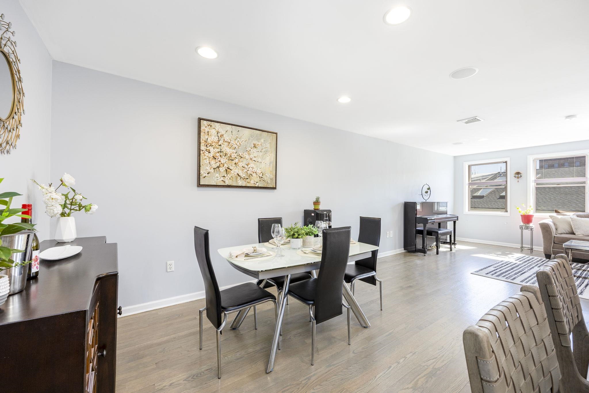 319 1ST ST Unit: 108