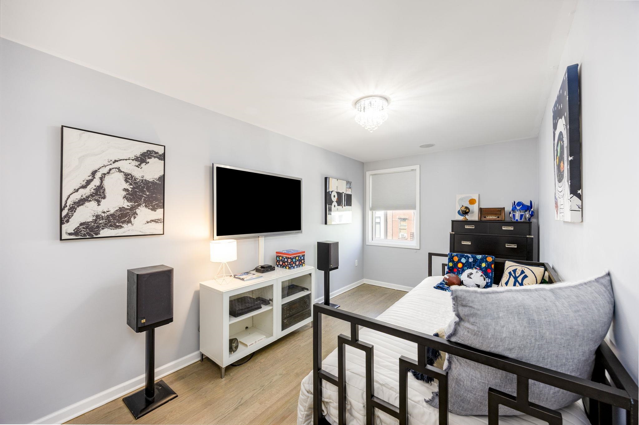 319 1ST ST Unit: 108