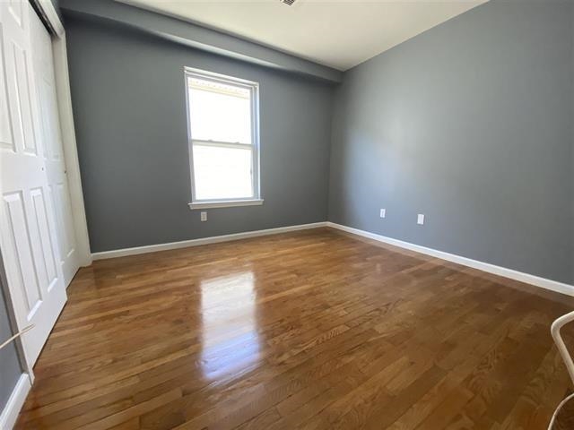 710 23RD ST Unit: 3