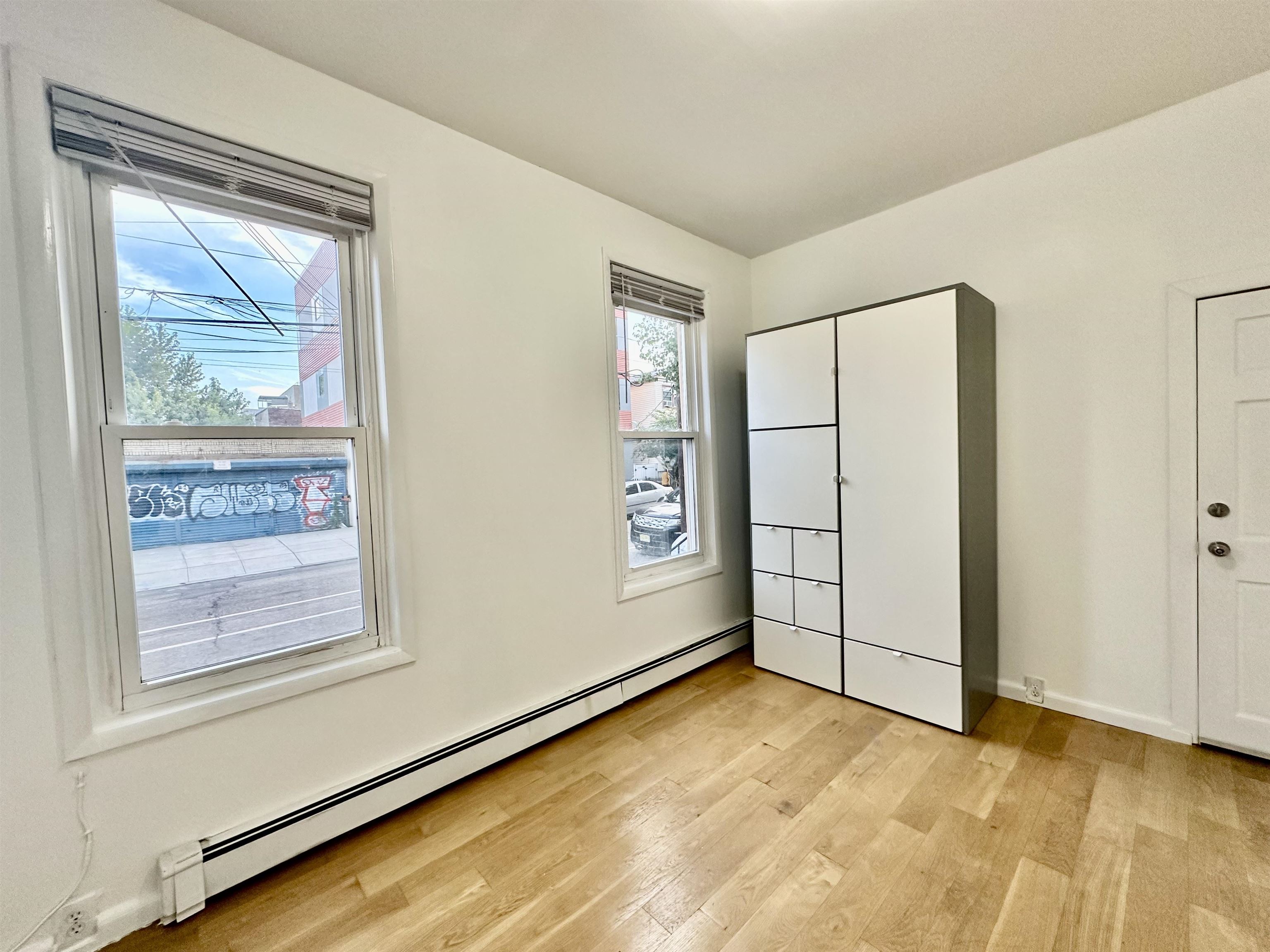 86 GRIFFITH ST Unit: 1